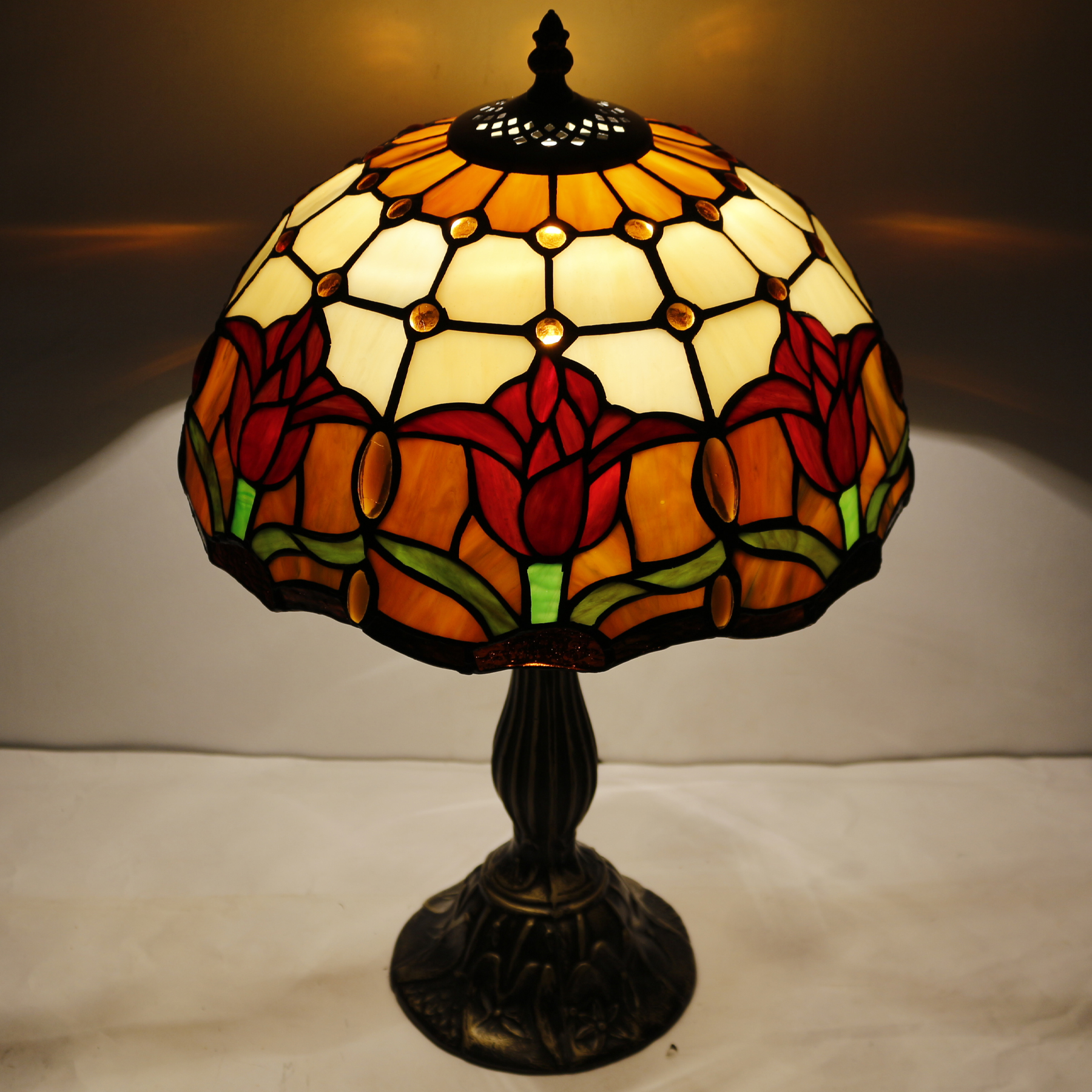 Image of WERFACTORY Tiffany Table Lamp Stained Glass Style Tulip Flower Bedside Reading Desk Light 12X12X18 Inches Decor Bedroom Living Room Home Office S030 Series