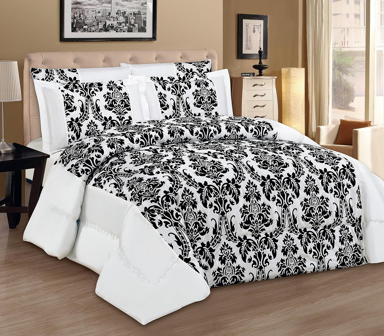 3 Piece Luxury Damask Flock Comforter Set inc Quilted Bed Spread & 2