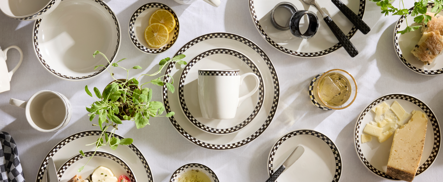 Amazon.com | MACKENZIE-CHILDS Set of 4 Everyday Small Plates