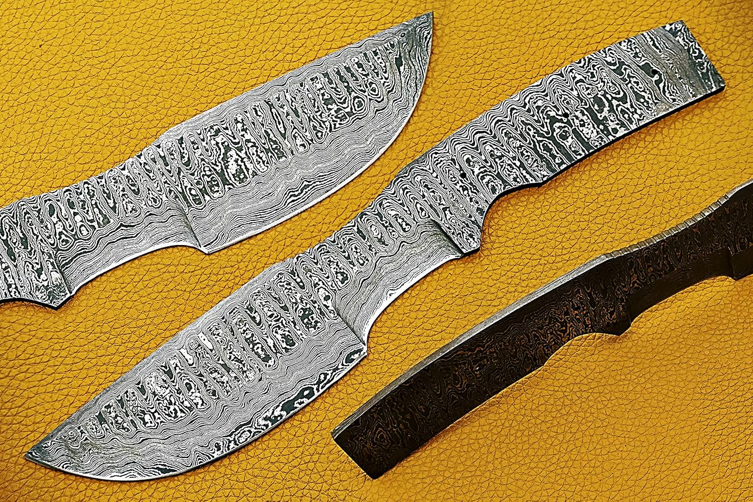 Hand Damascus steel tracker knife blank blade, 10