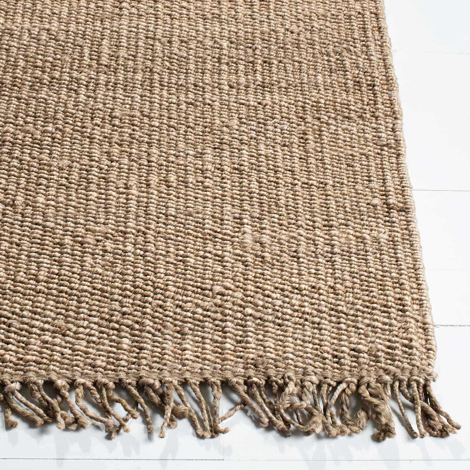 SAFAVIEH Natural Fiber Collection Accent Rug - 3' x 5', Grey, Handmade Boho Fringe Woven Jute, Ideal for High Traffic Areas in Entryway, Living Room, Bedroom (NF368C)