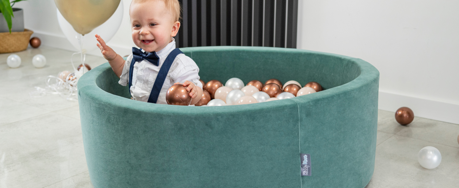 Piscina De Bolas KiddyMoon De 90x30 Cm | Incluye 200 Bolas De 7 Cm | Hecha En La UE Con Materiales Seguros | Funda Lavable A 30°C | Ideal Para Niños A Partir De 8 Meses | Gris Y Colores Variados
