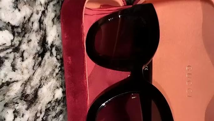 GUCCI サングラス　GG0208S 　スターモチーフ　スクエアサングラス GUCCI サングラス GG0208S スターモチーフ スクエアサングラス