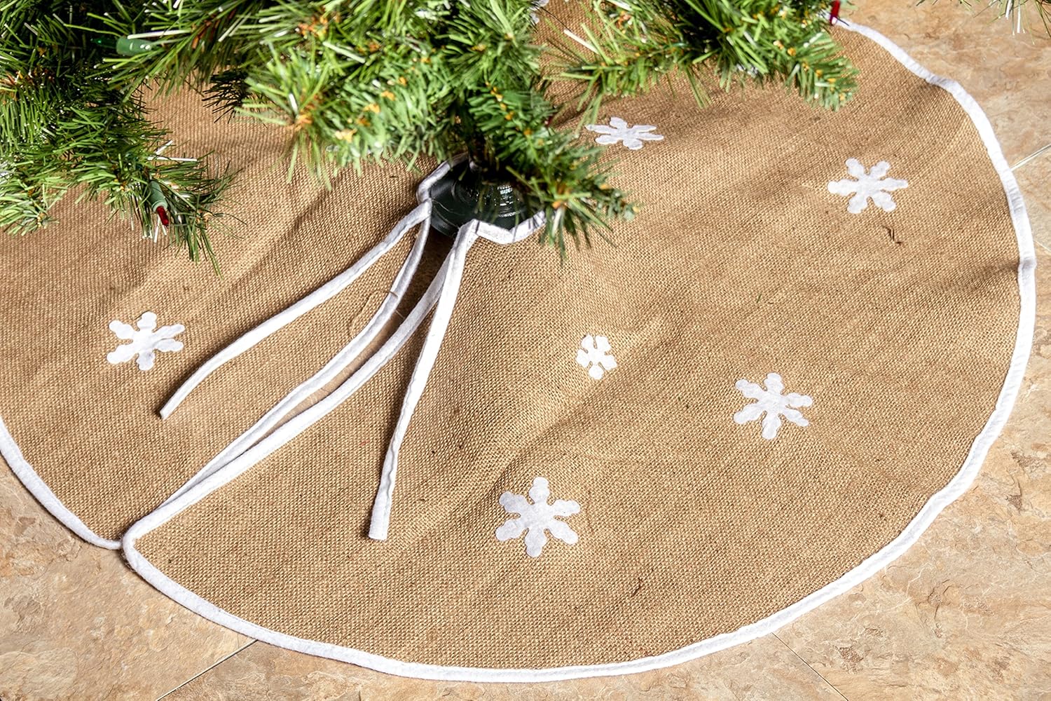 Imperial Home Christmas Tree Skirt, Rustic Christmas Tree