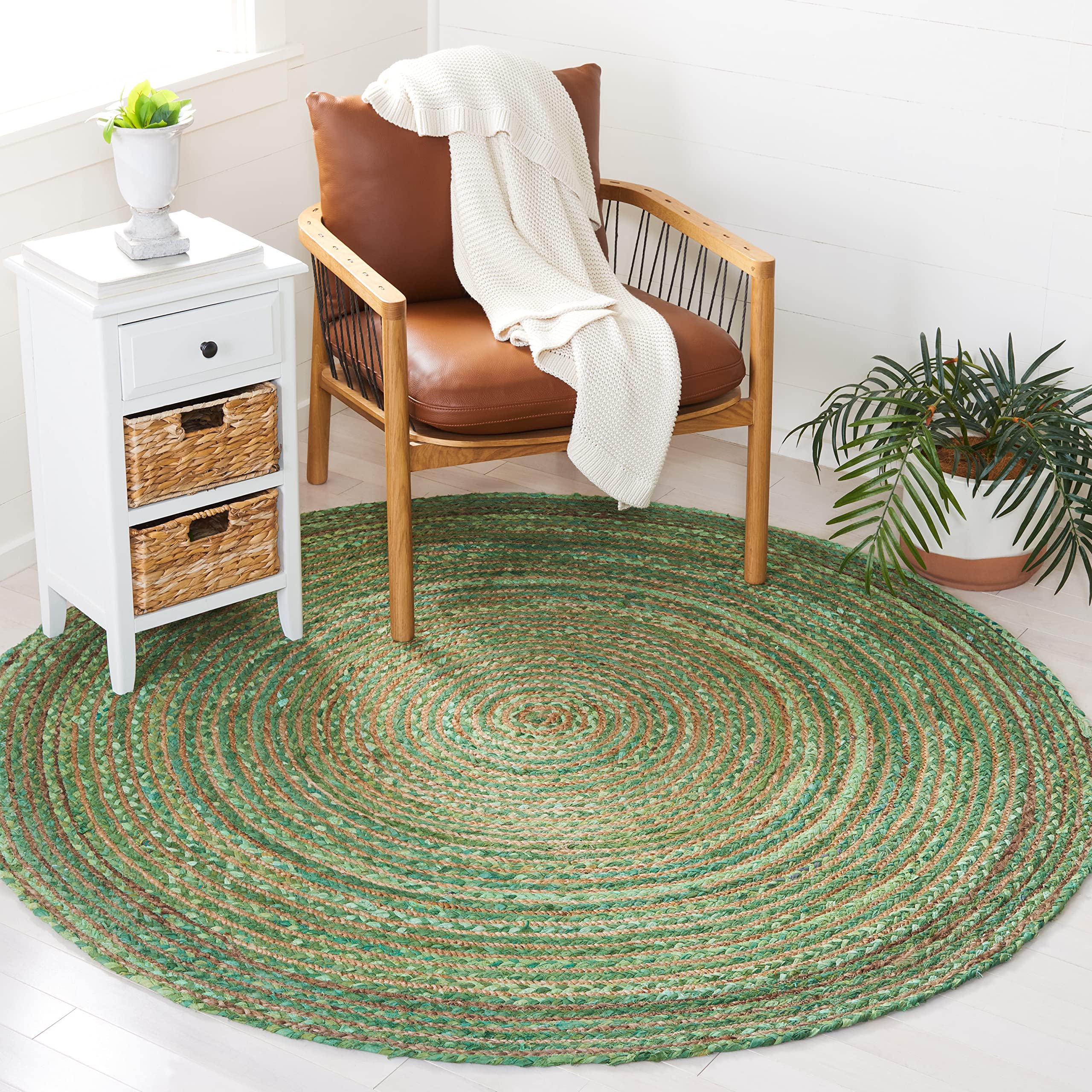 SAFAVIEH Area Rug 3' Round - Cape Cod Collection - Green & Natural Brown, Handmade Jute & Cotton, Woven Braided Design (CAP202Y)
