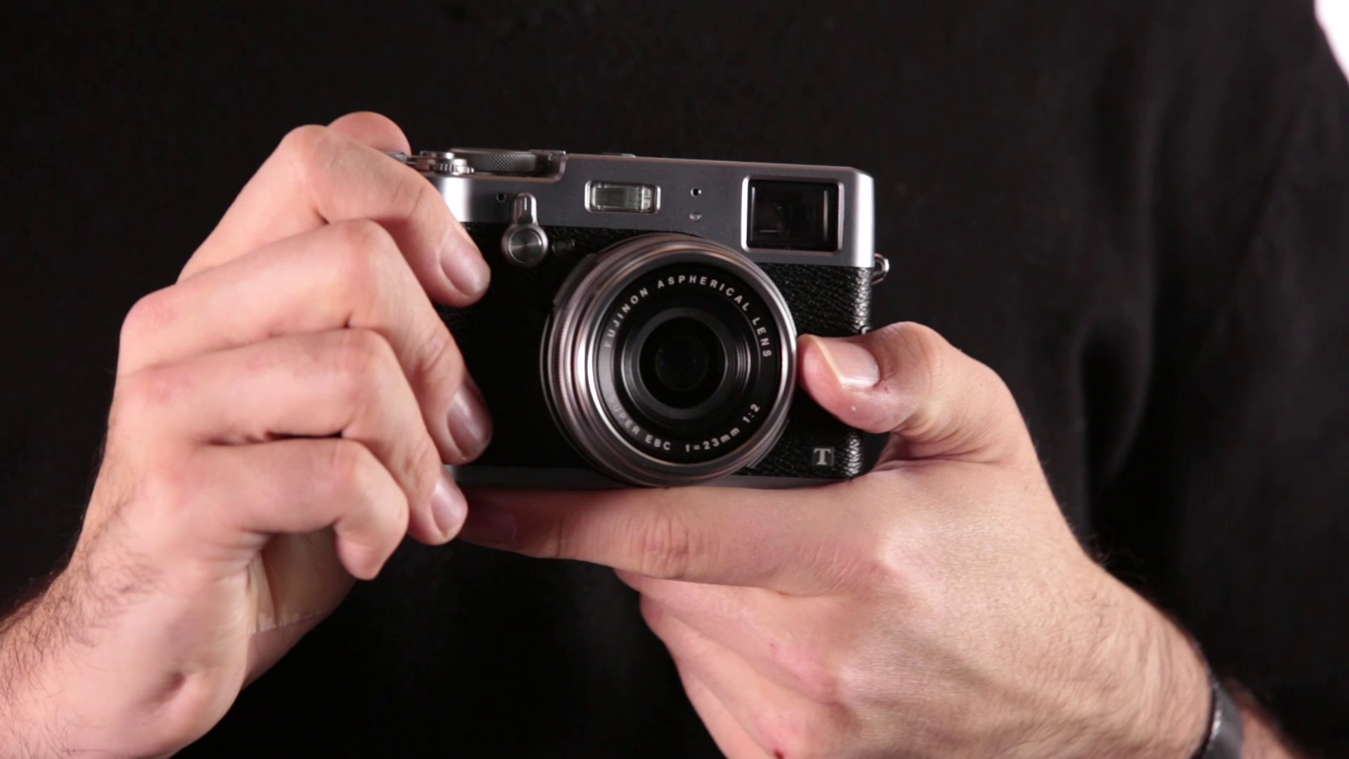 Amazon.com : Fujifilm 16440616 16Digital Camera with 3.0-Inch LCD