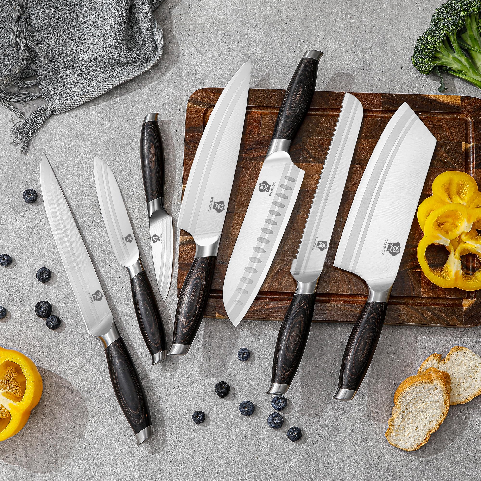 WILDMOK Set di coltelli da cucina a 7 pezzi professionale, set di coltelli da chef affilato in acciaio inossidabile tedesco con manico nero pakkawood, scatola regalo