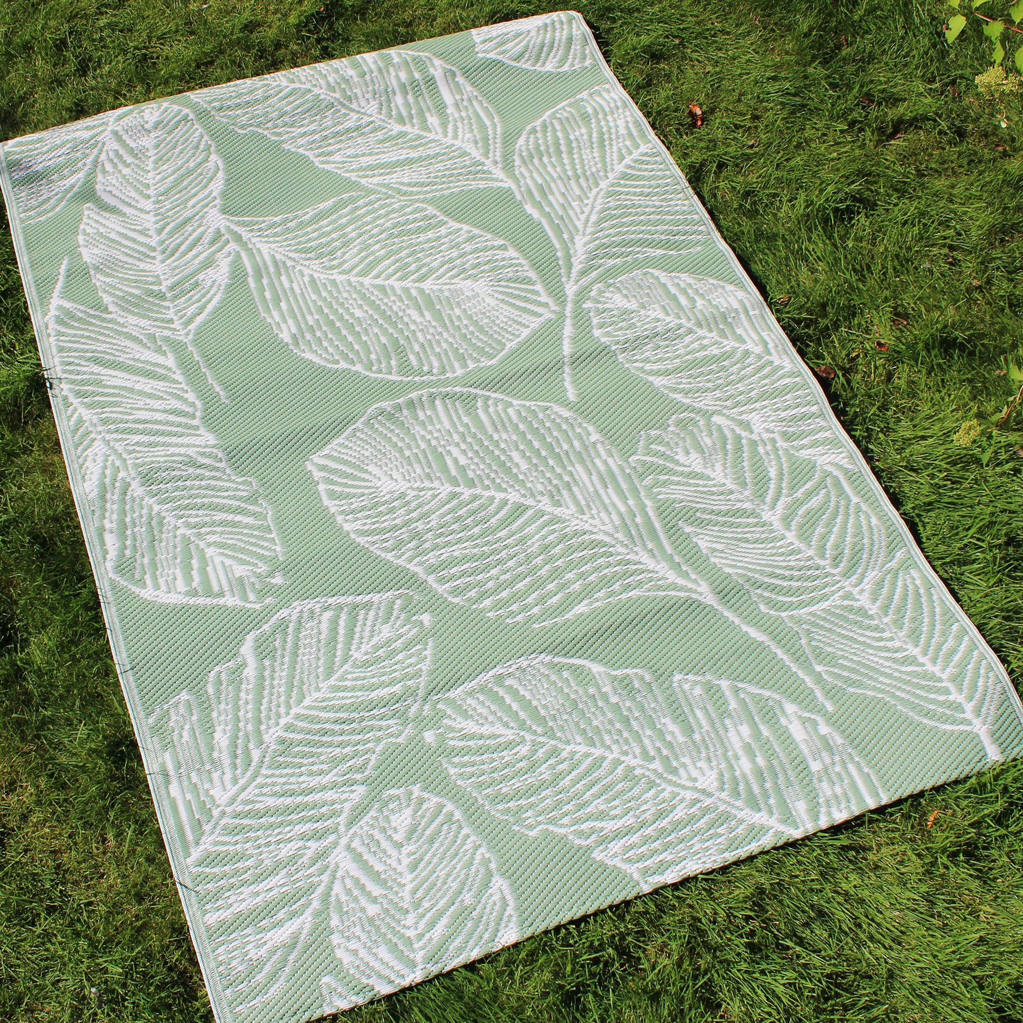 Fusion Matteo Leaf Outdoor Rug 120 x 170cm – Green Indoor Outdoor Garden Rug with Water and UV Resistant Finish, Ideal for Patio, Balcony, Camping, Beach and Picnic Use