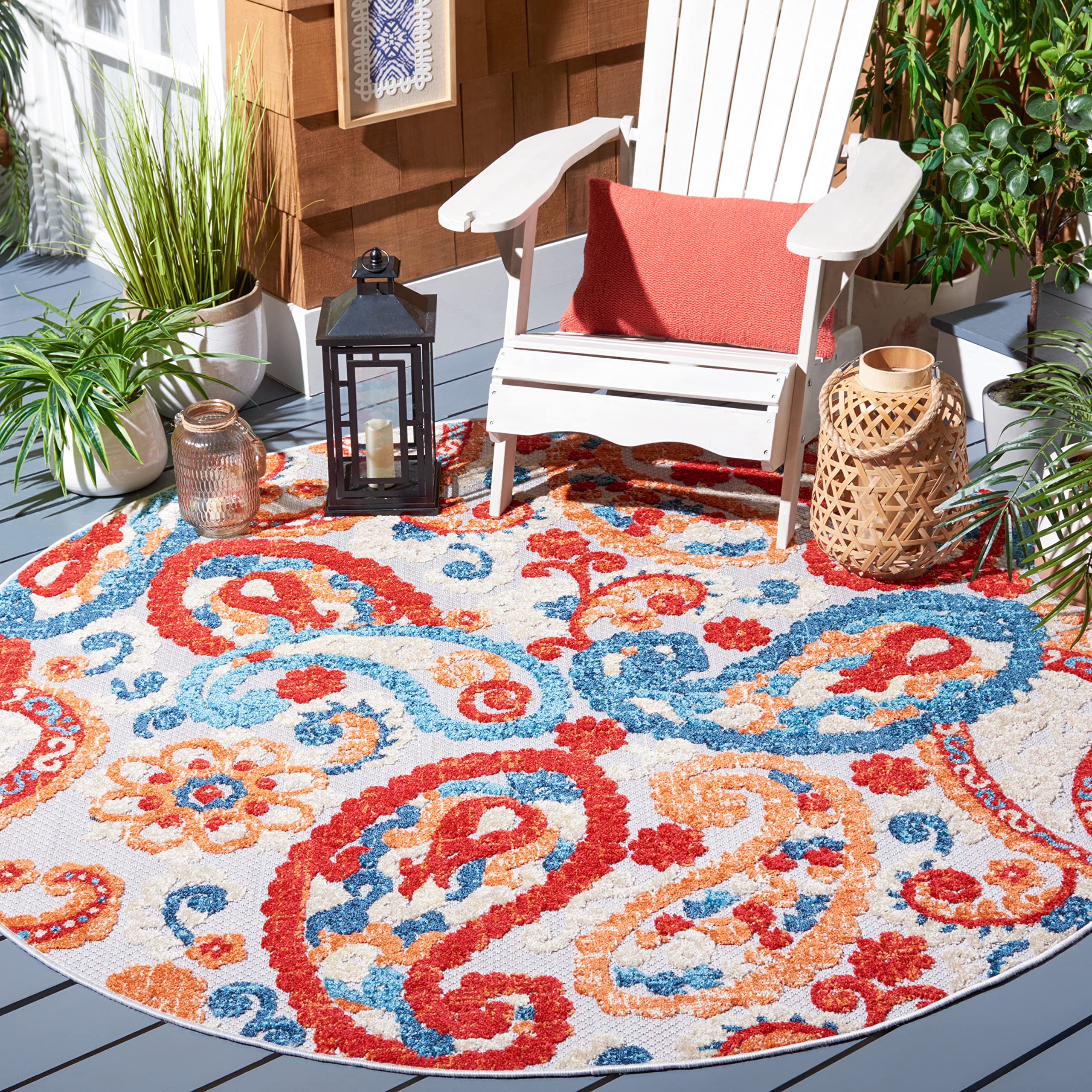 SAFAVIEH Washable Rug Outdoor Cabana Collection - 6'7" Round, Cream & Navy, Non-Shedding & Easy to Clean, Ideal for Patio, Backyard, Mudroom (CBN887A)