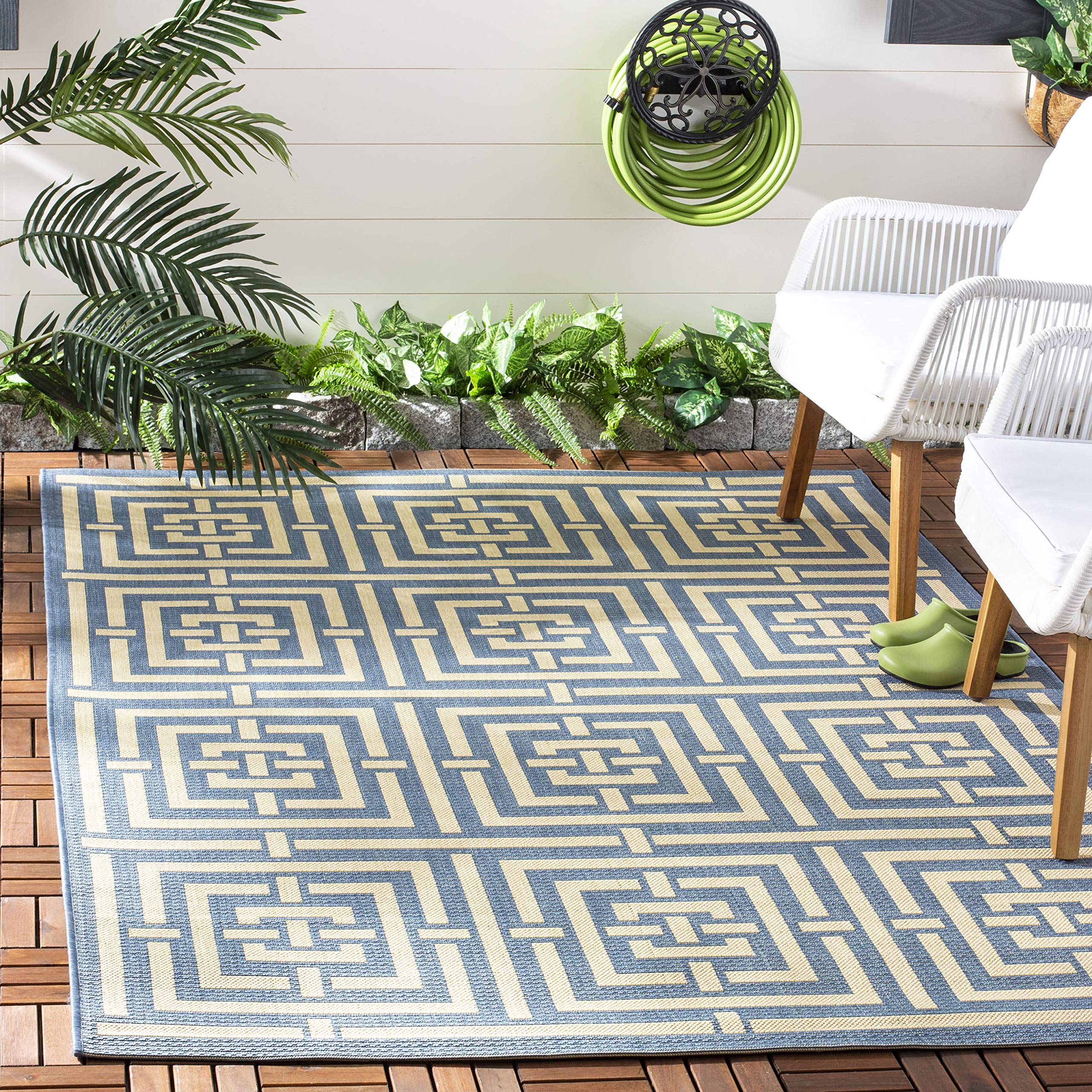 SAFAVIEH Courtyard Collection 2'7" x 5' Blue / Bone CY6937 Indoor/ Outdoor Splashproof Easy Scrubbing Patio Backyard Mudroom Area Rug