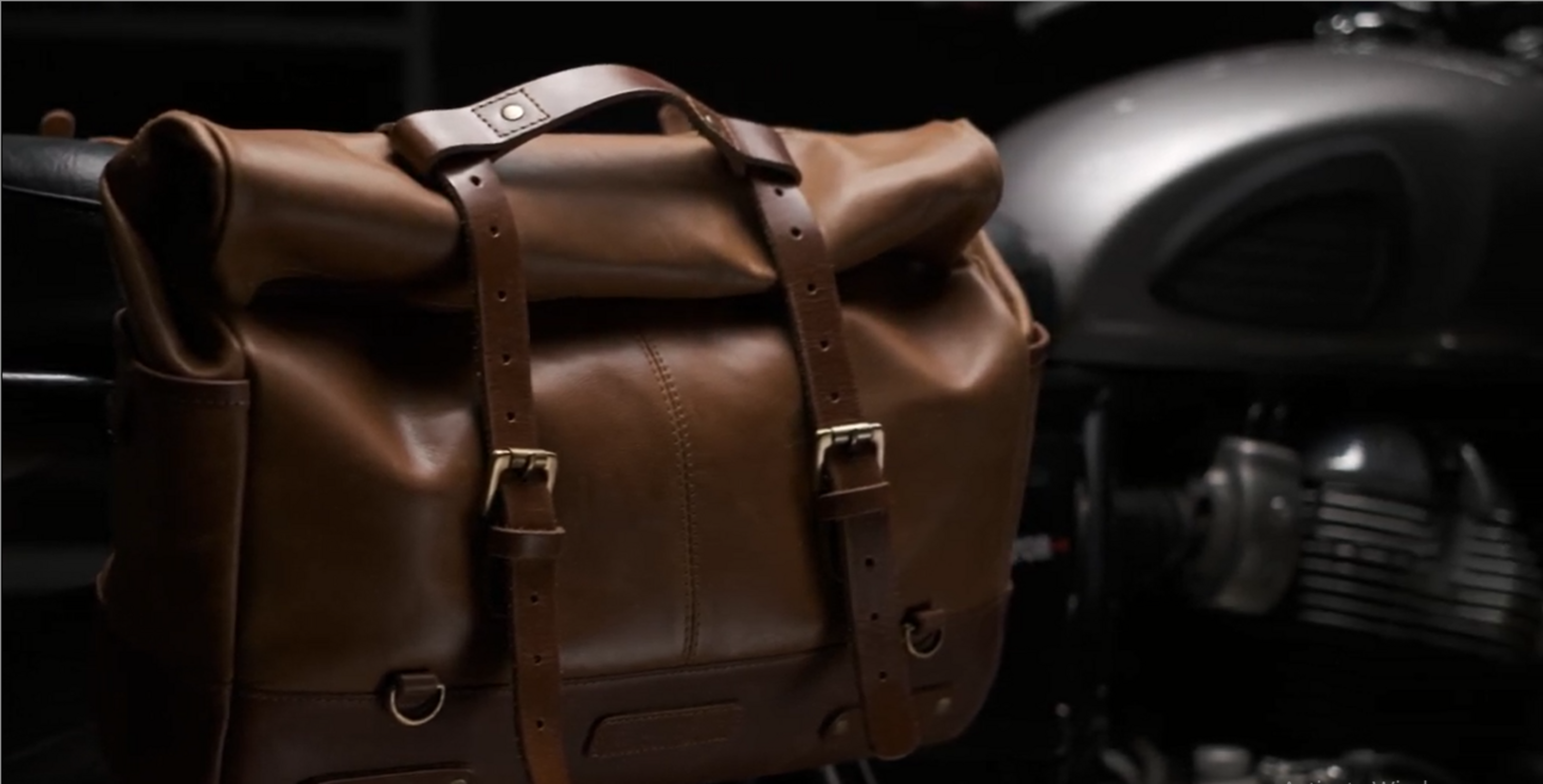 トリップマシン: Outlaw Saddle Bag outlaw saddlebag – trip machine company