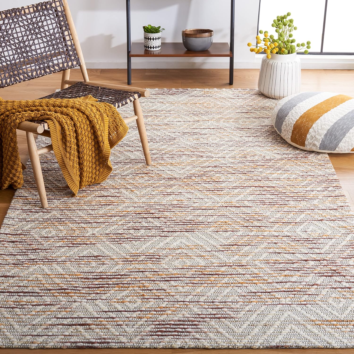 SAFAVIEH Marbella Collection Runner Rug - 2'3" x 9', Ivory & Dark Brown, Handmade Geometric Wool, Ideal for High Traffic Areas in Living Room, Bedroom (MRB907A)