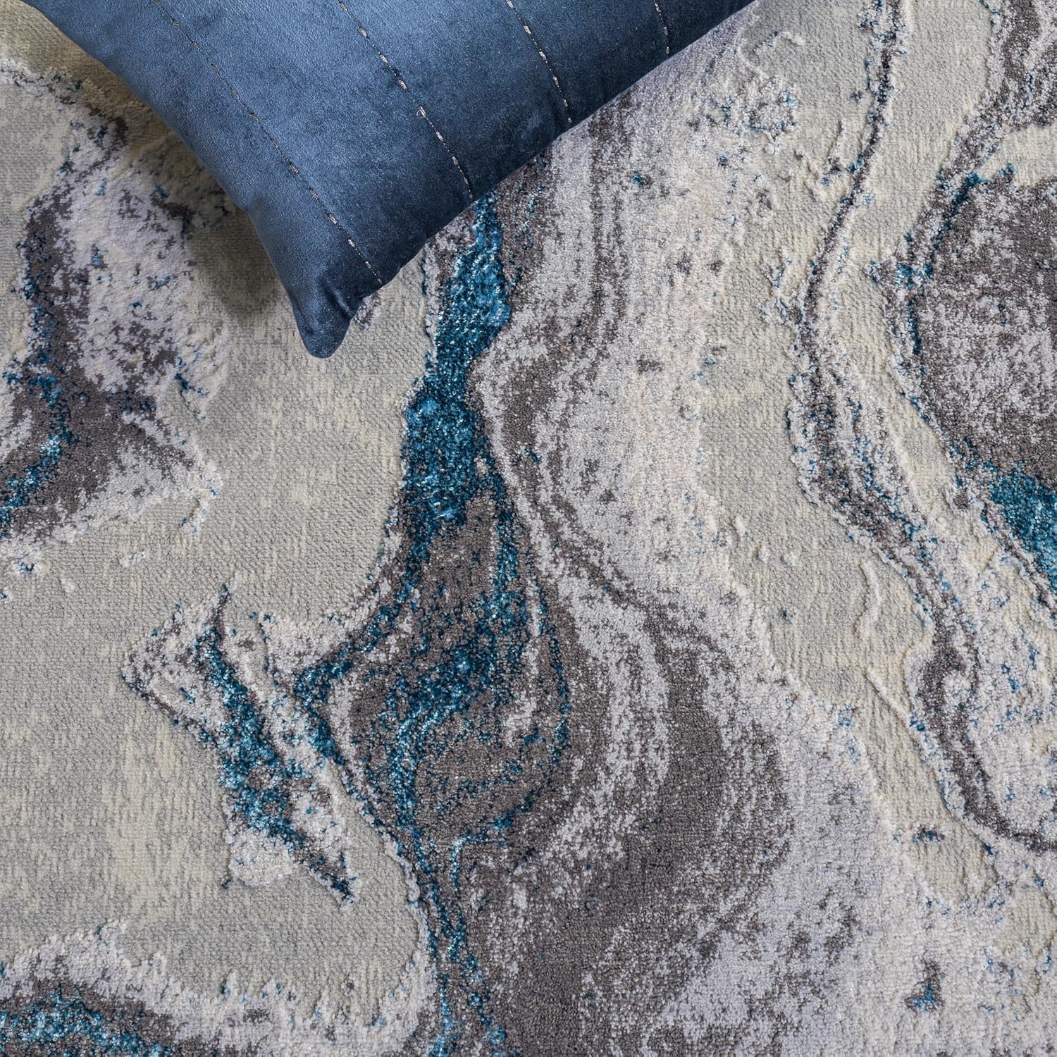 SAFAVIEH Area Rug 8x10 - Amelia Collection - Large - Grey & Blue, Modern Design, Non-Shedding & Easy Cleaning, Ideal for Living Room, Bedroom, Office, Dining Space (ALA277F)