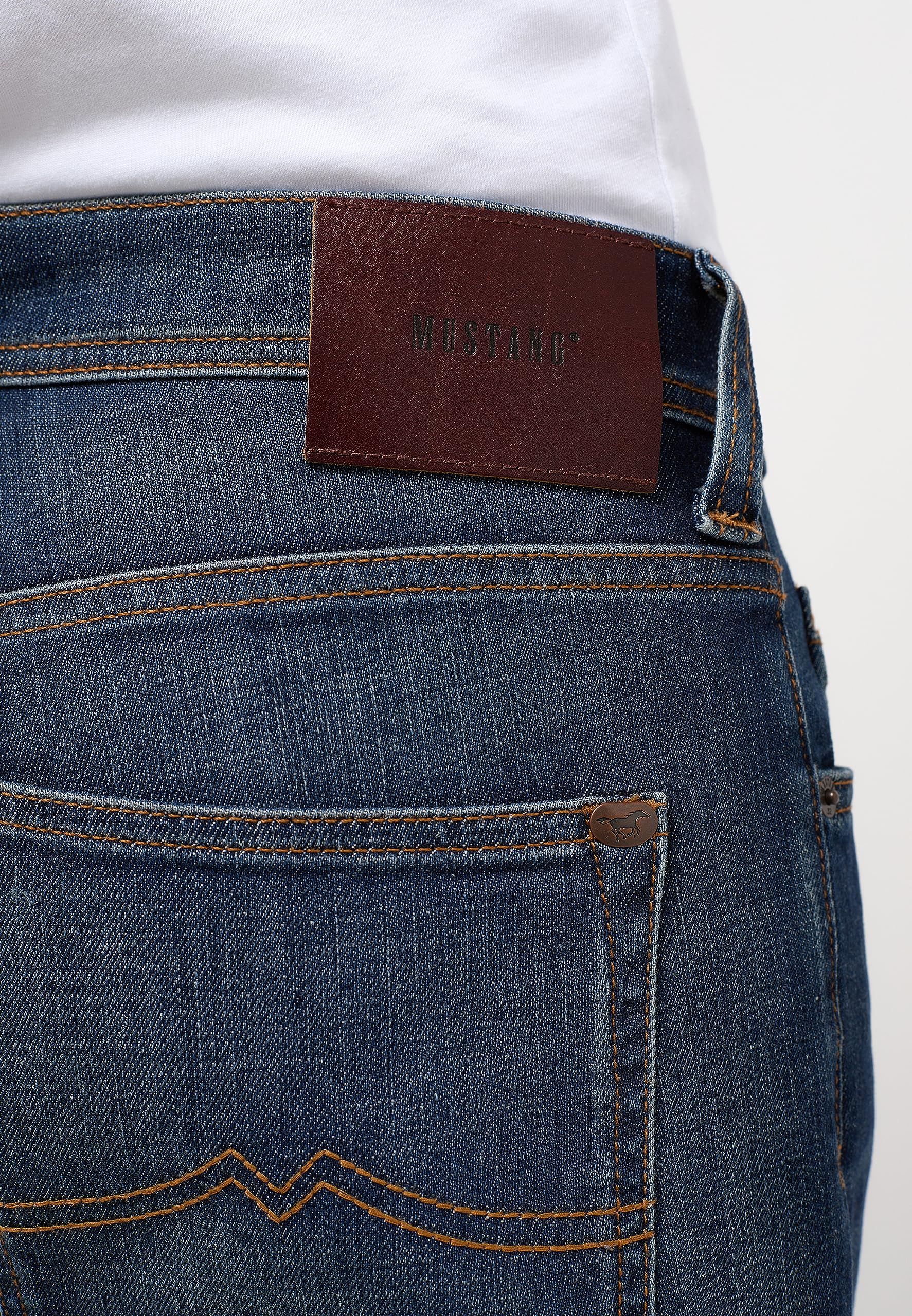 MUSTANG Herren Oregon Tapered K Jeans