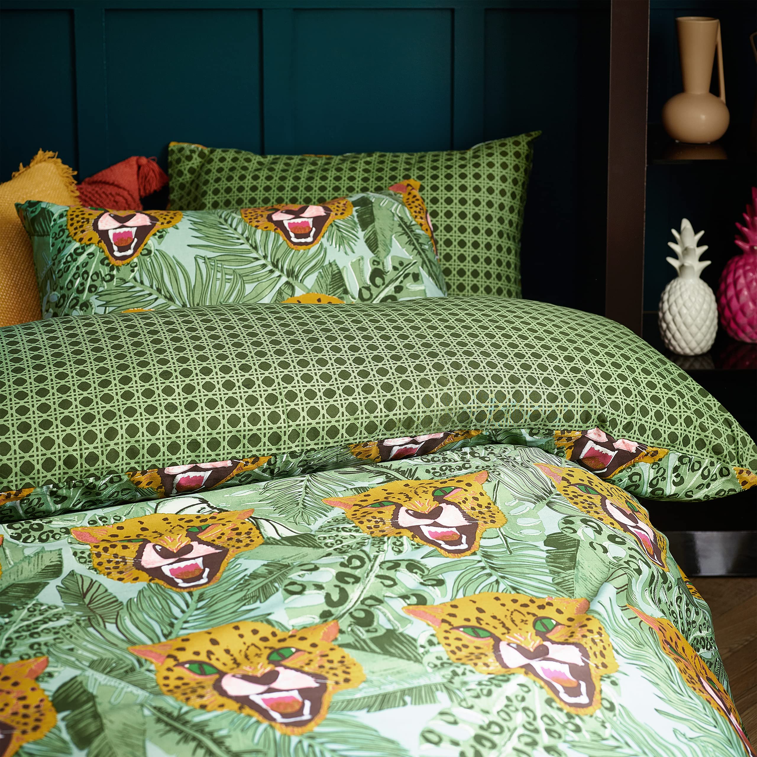 furn. Untamed Duvet Cover Set, Green, King - Image 3