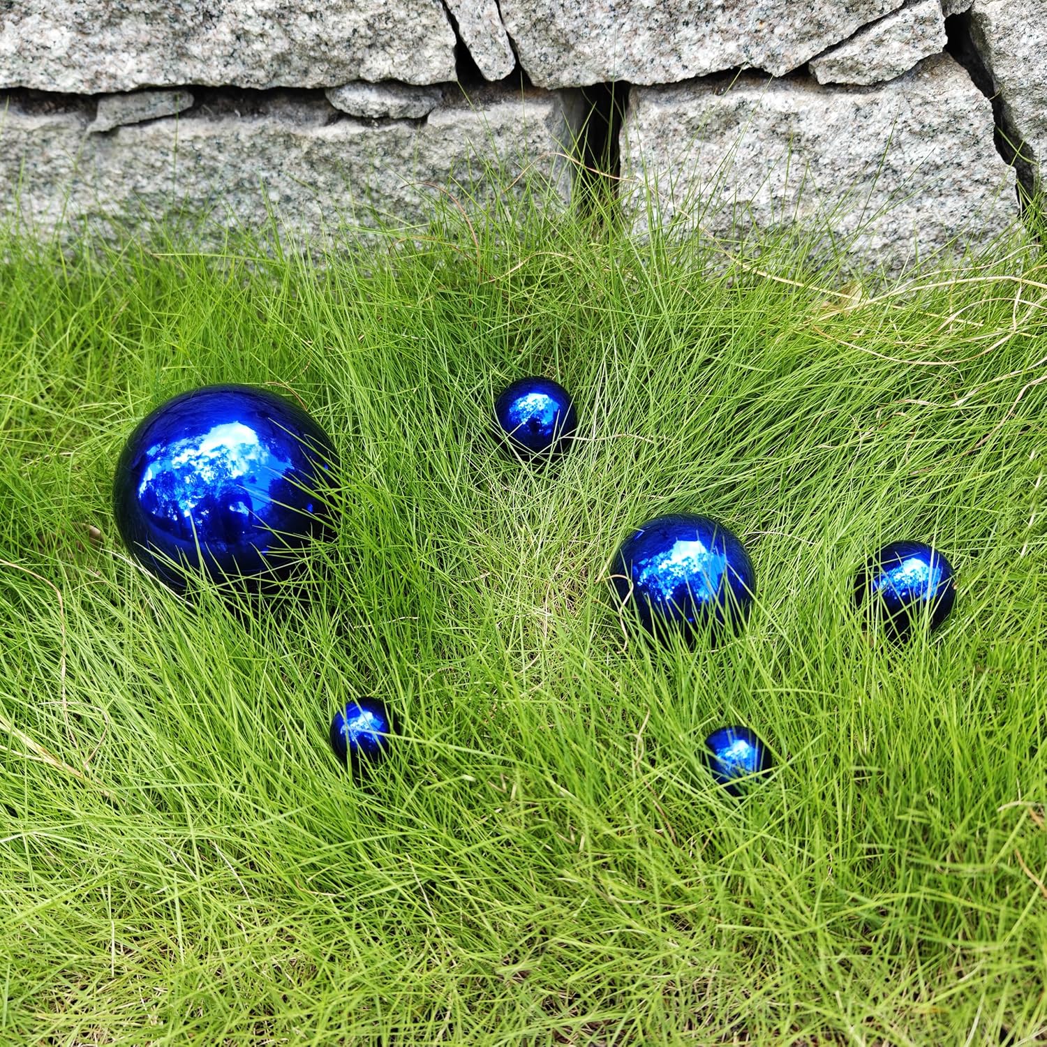 Gazing Ball Stainless Steel Gazing Globe Mirror Reflective Garden Sphere Floating Pond Balls Gazing Ball Shiny Home Outdoor Ornament (Blue, 6Pack)