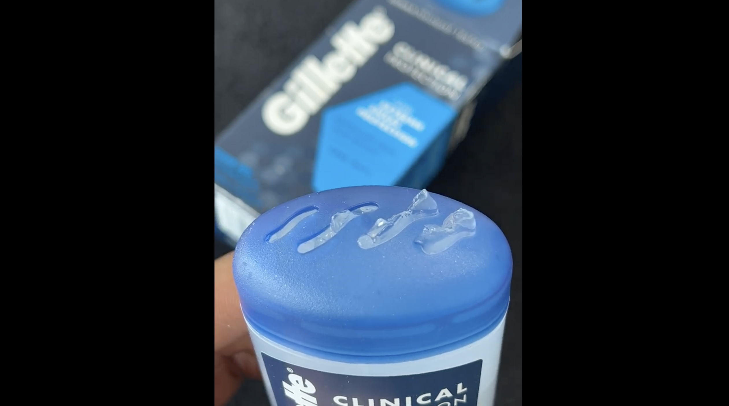 Watch Gillette Clinical Protection 72 Hour Deodorant - Review on Amazon ...