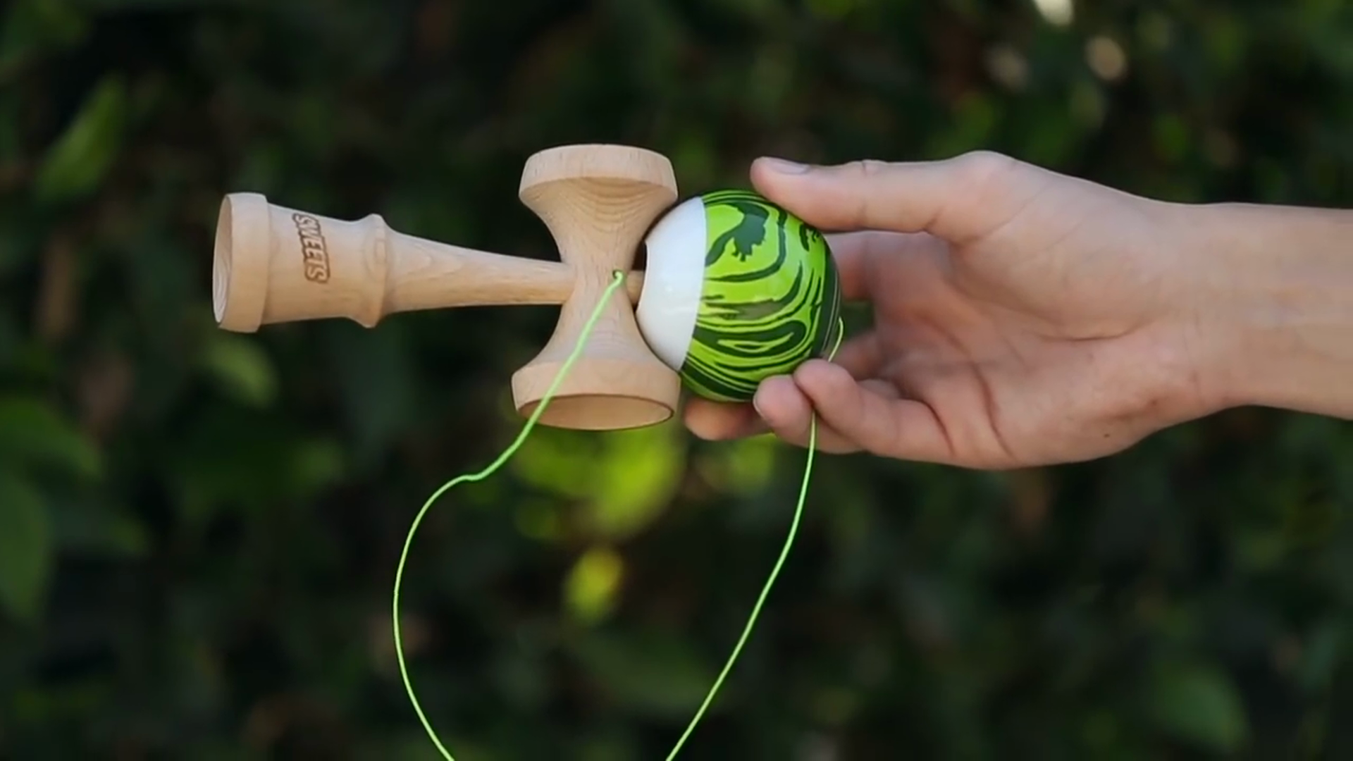 Amazon.com: Sweets Kendamas Grain Split Boost Kendama, Improves