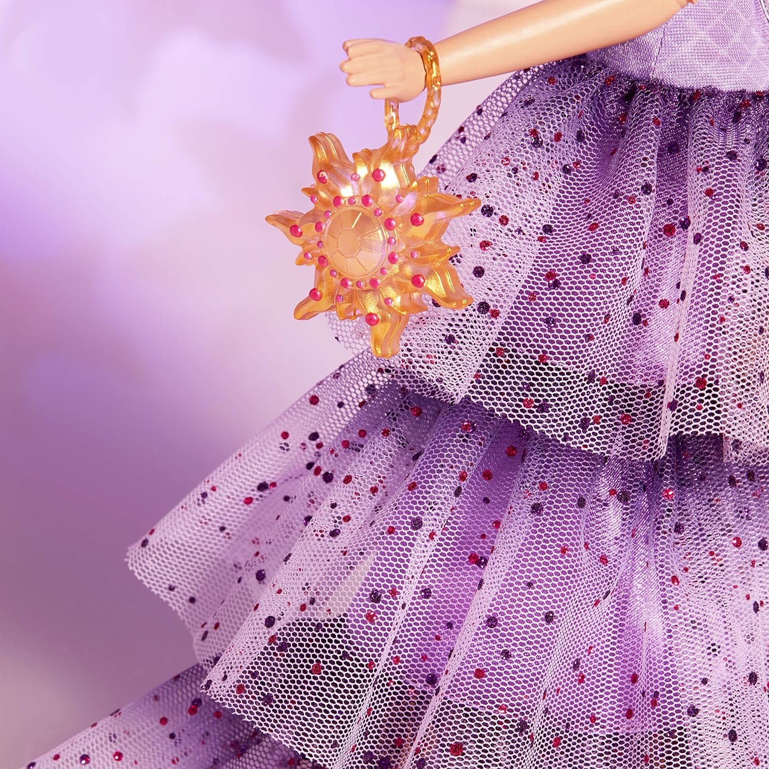 Disney Princess Style Series Rapunzel Fashion Doll, Contemporary Style Dress with Headband, Purse, and Shoes, Toy for Girls 6 and Up