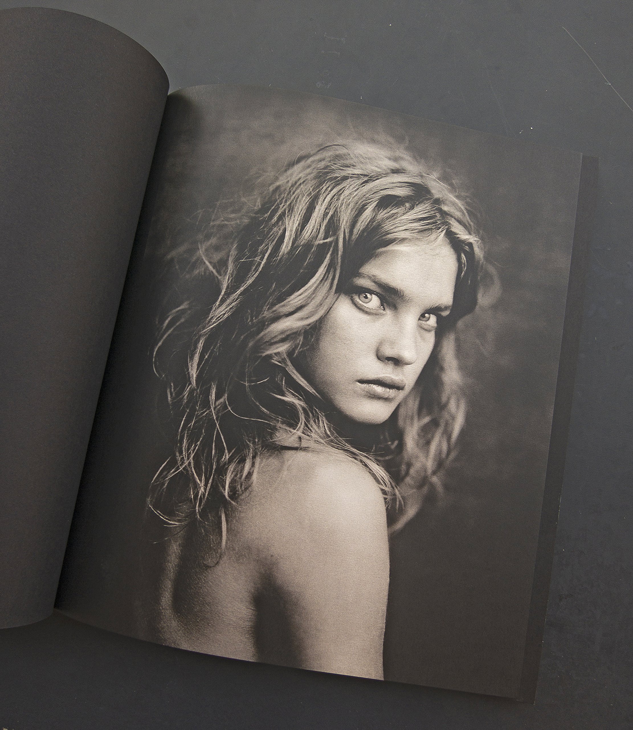 Amazon.co.jp: Paolo Roversi: 本、バイオグラフィー、最新アップデート