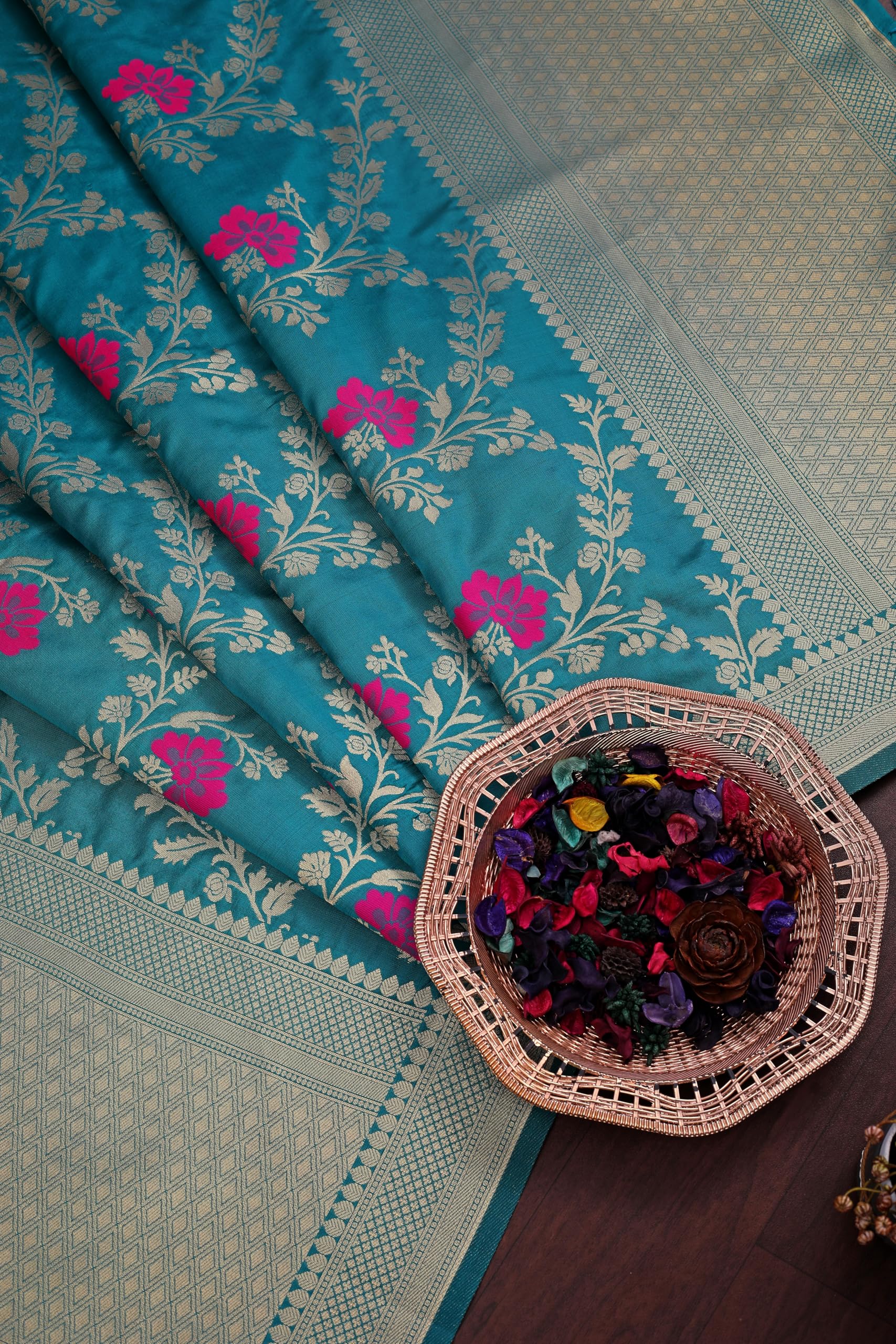 DEVANGI Women's Woven Jacquard Banarasi Silk Printed Dupatta/Chunni with Meena Work, Width 1 Meter, Length 2.5 Meter (OM-DT-22-FIROZI-F) 4