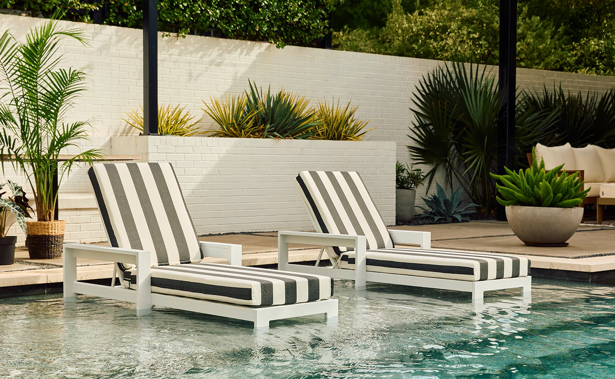 Amazon.com: Honeycomb Outdoor Heritage Chaise, 22.5 x 70, Cabana