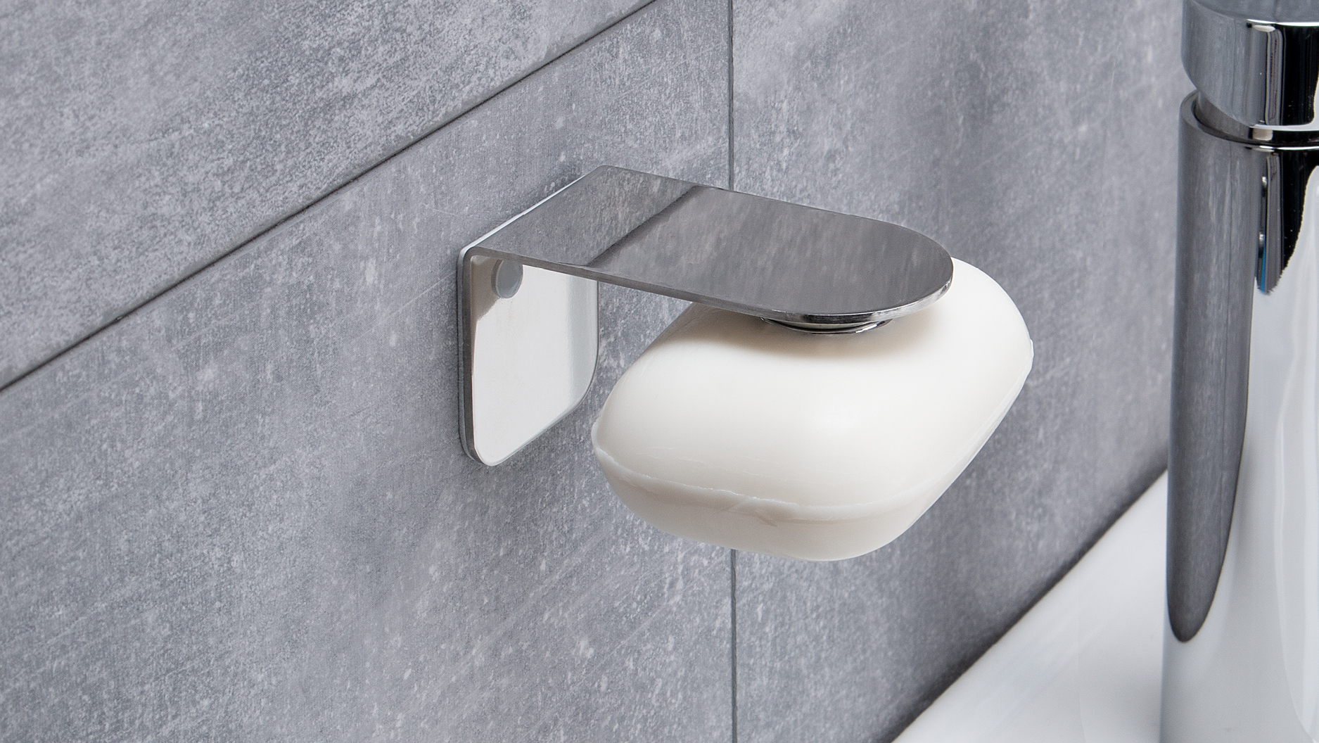 Bremermann PUREZZA Magnetic Soap Holder - Free Hanging Soap With Magnet - Glue Or Drilling (Black