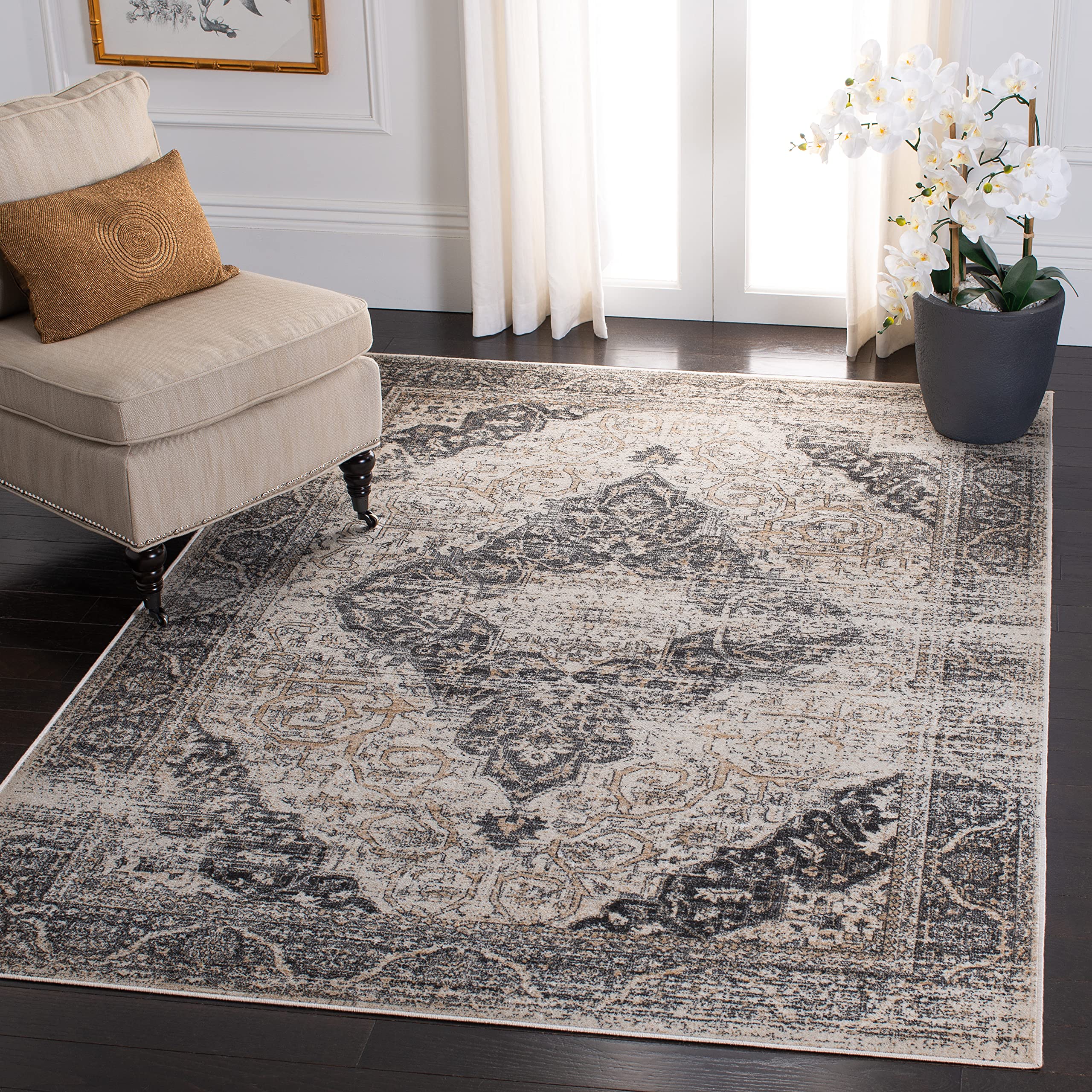 SAFAVIEH Tapis Traditionnel Pour Salon, Salle à manger, Chambre à coucher - Atlas Collection, Tapis à poil court, Ivoire et beige, 122 X 183 cm