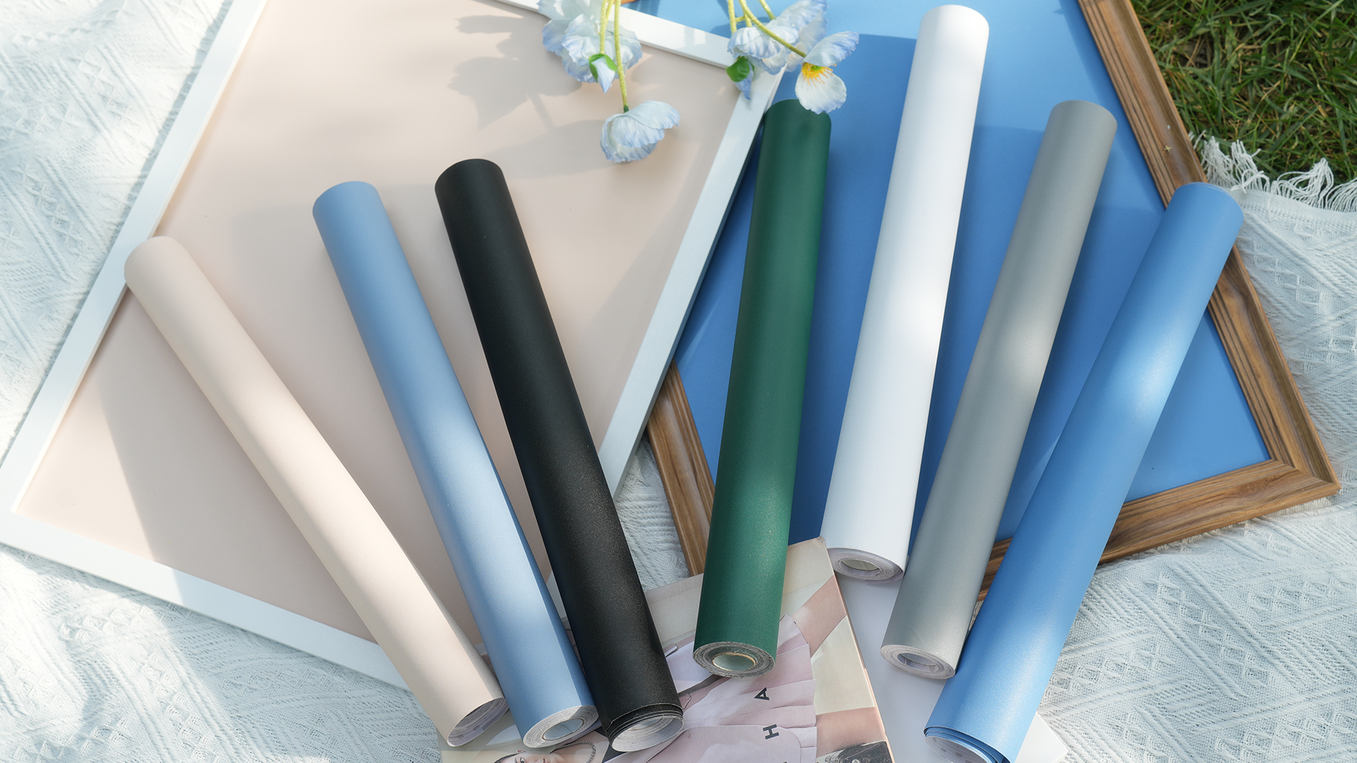 Biyoee Teal Peel and Stick Wallpaper 15.7x 118 Matte Teal Self