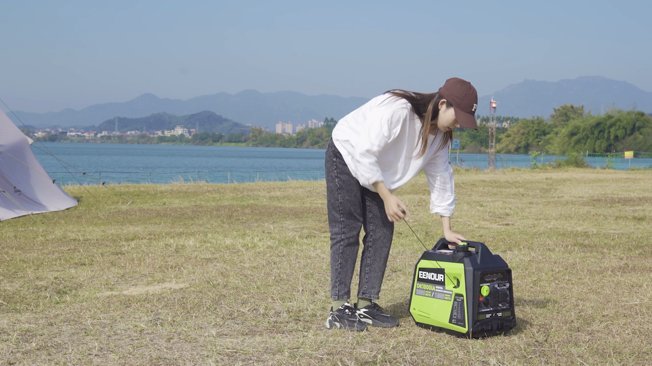 Amazon | EENOUR インバーター発電機 DK1800iA 定格出力1.8kVA 正弦波