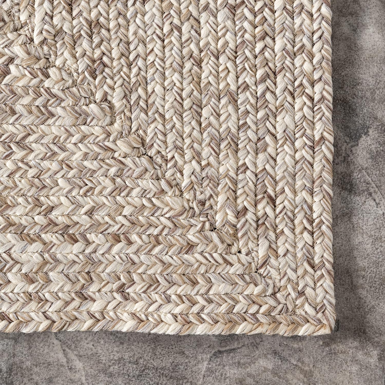 nuLOOM Wynn Braided Indoor/Outdoor Area Rug, Tan, 152 x 244 cm (Rectangular) - Image 4
