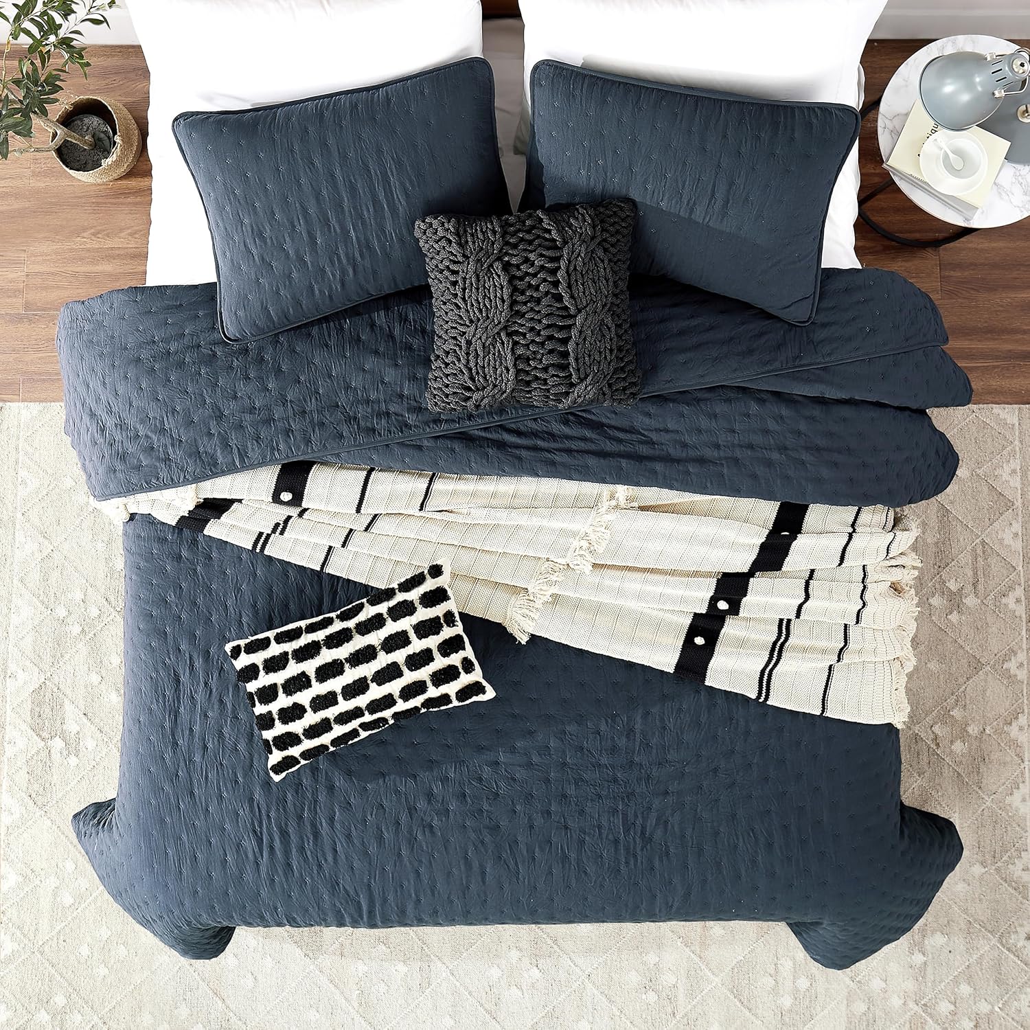 ROARINGWILD Navy Blue Queen Size Quilt Bedding Set with Pillow Shams, Lightweight Soft Bedspread Coverlet, Quilted Blanket Thin Comforter Bed Cover, All Season, 3 Piece, 90x90 inches - Image 2