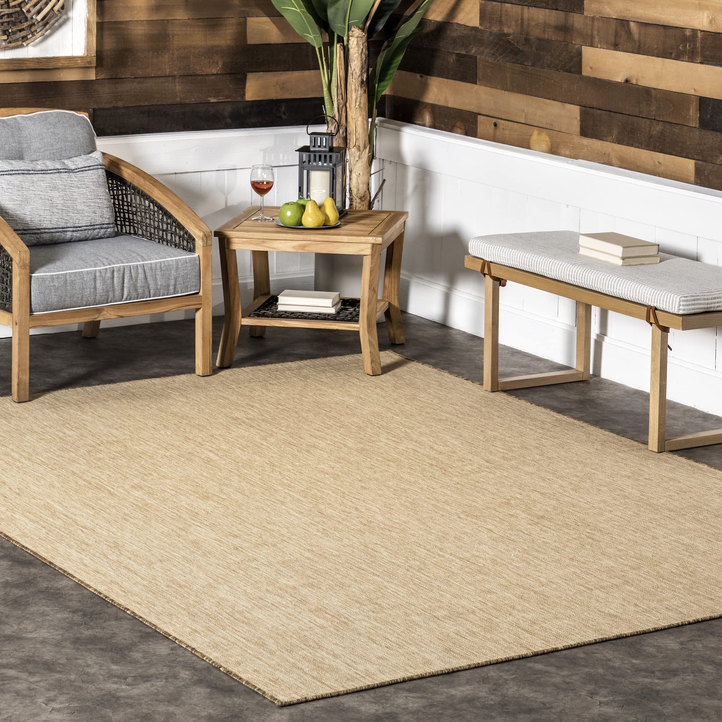 nuLOOM Nakia Transitional Indoor/Outdoor Area Rug, 6' 7" x 9', Natural