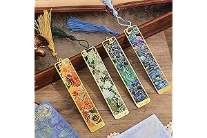 Golden Tassel Bookmarks for Women: An Elegant and Thoughtful Gift