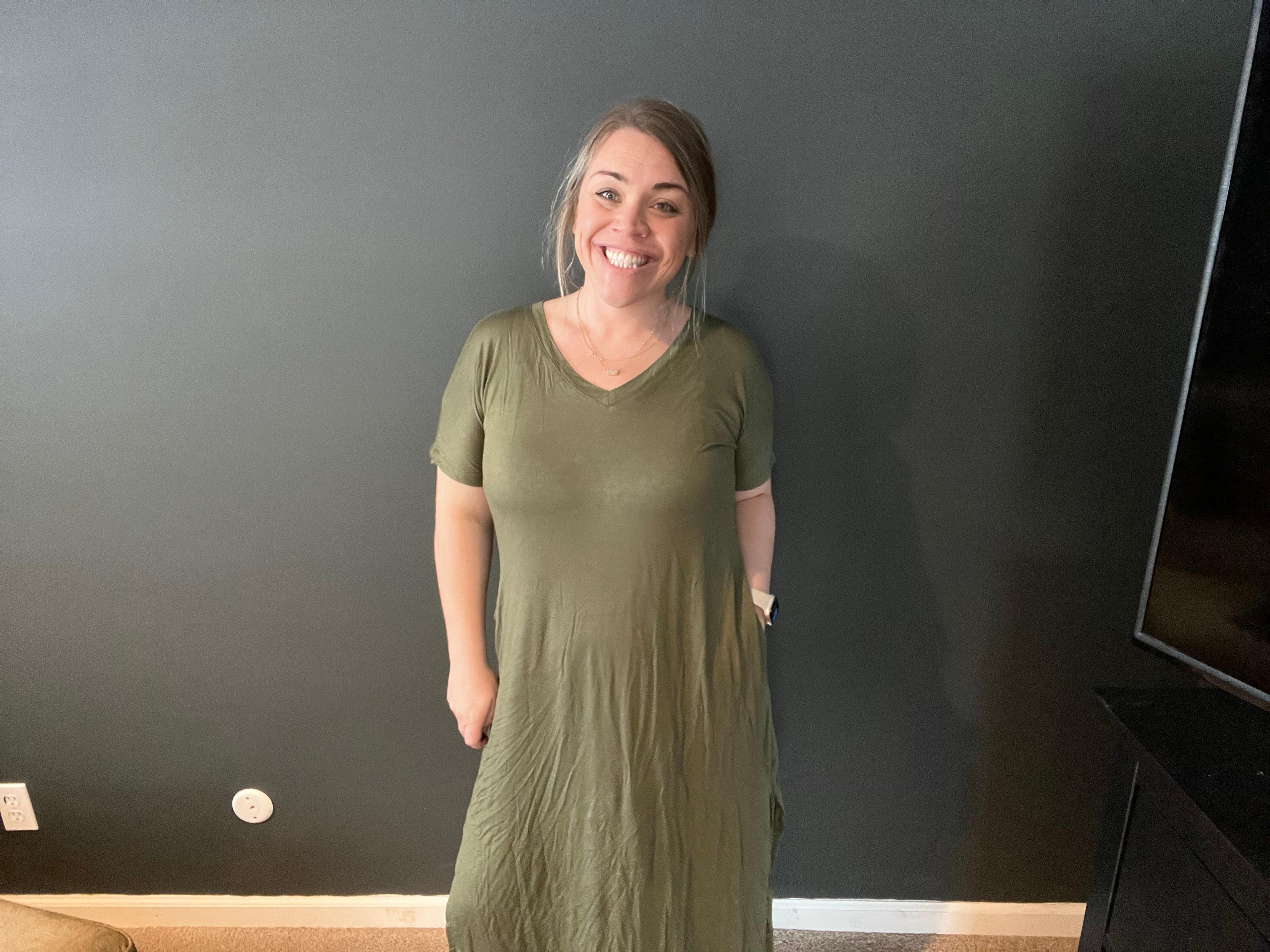 HUSKARY Women's Summer Maxi Dress - Loose Fit With Pockets, V-Neck & Side Split In Green Leaves, Medium - View #4