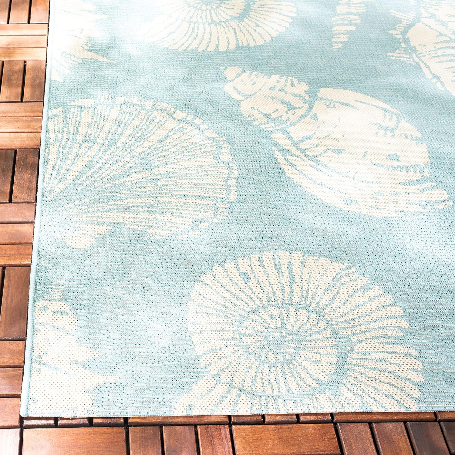 SAFAVIEH Washable Rug Outdoor Courtyard Collection - 4' x 5'7", Aqua Blue & Beige, Non-Shedding & Easy Cleaning, Ideal for Patio, Backyard, Mudroom (CY6239-21321)