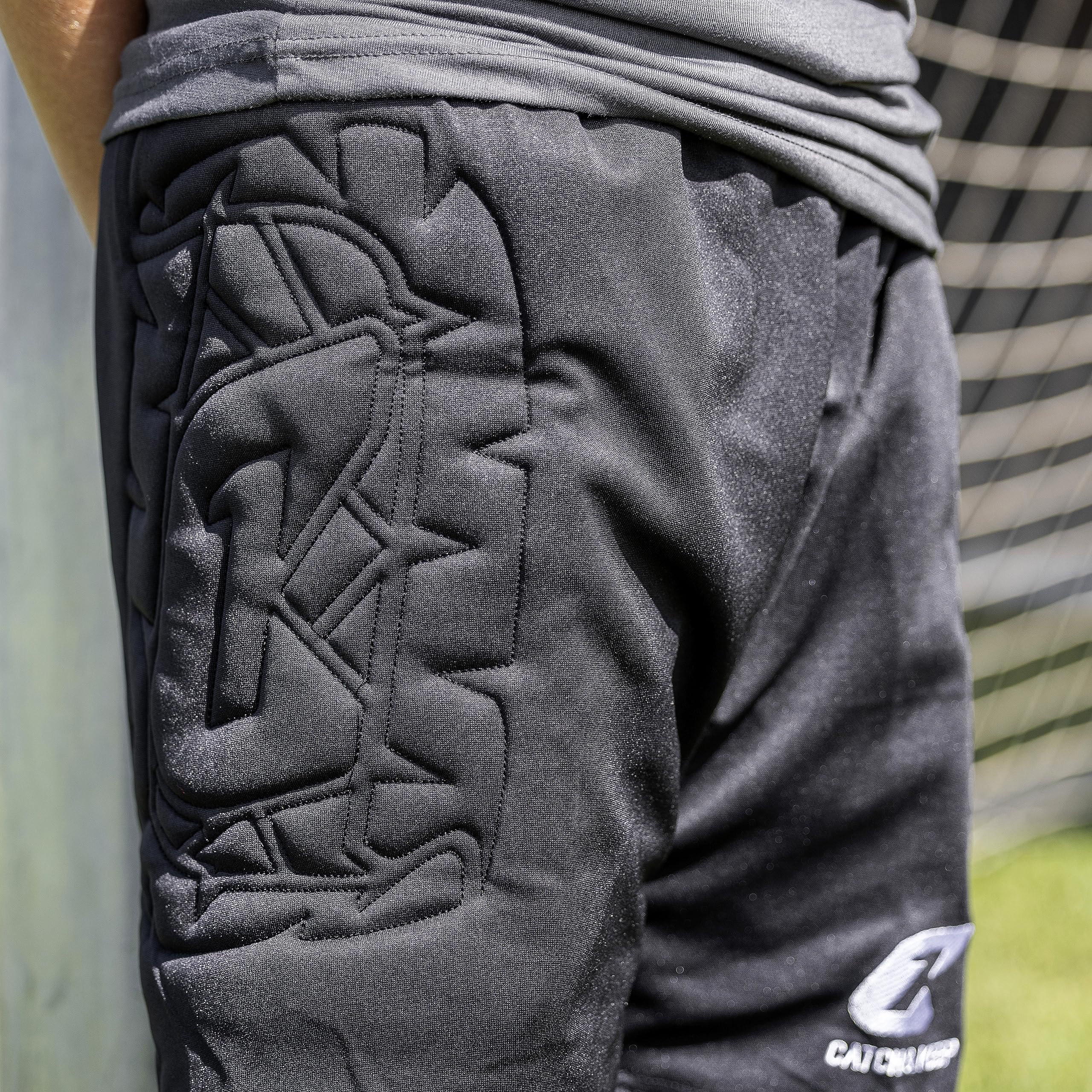 CATCH & KEEP Kinder Torwarthose kurz mit Polster – Premium Trainingshose perfekt für jeden Torwart – optimal gepolstert