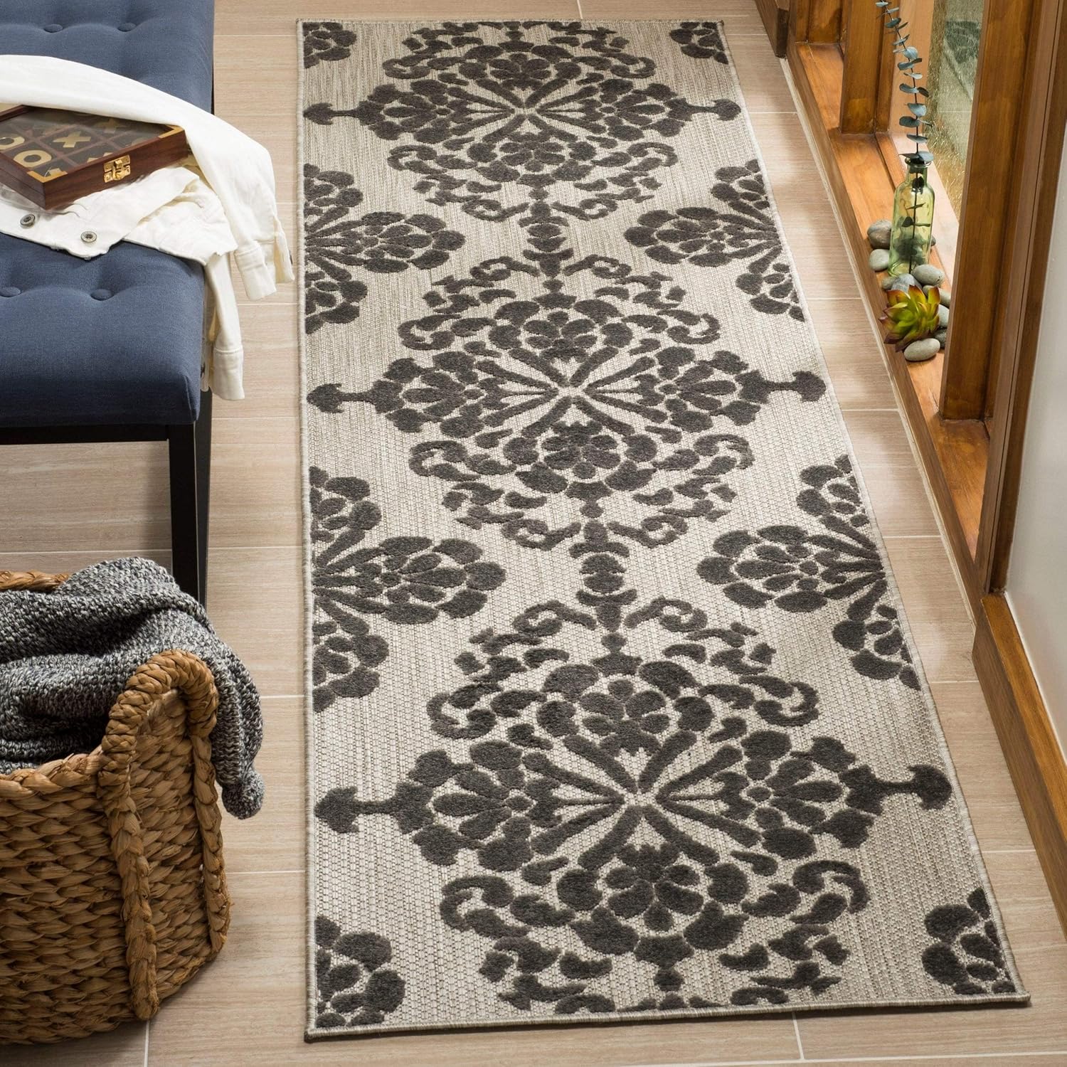 SAFAVIEH Washable Rug Outdoor Cottage Collection - 2'3" x 8' Runner, Cream & Grey, Non-Shedding & Easy to Clean, Ideal for Patio, Backyard, Mudroom (COT908C)