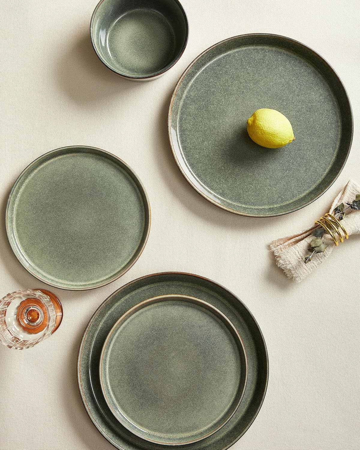 Dinnerware Sets, Microwave Safe Plates and Bowls Sets, Dishes Set for 6, Chip & Scratch Resistant Dinner Set, Hand Glazed Farmhouse Dishware Sets, Green Wheat