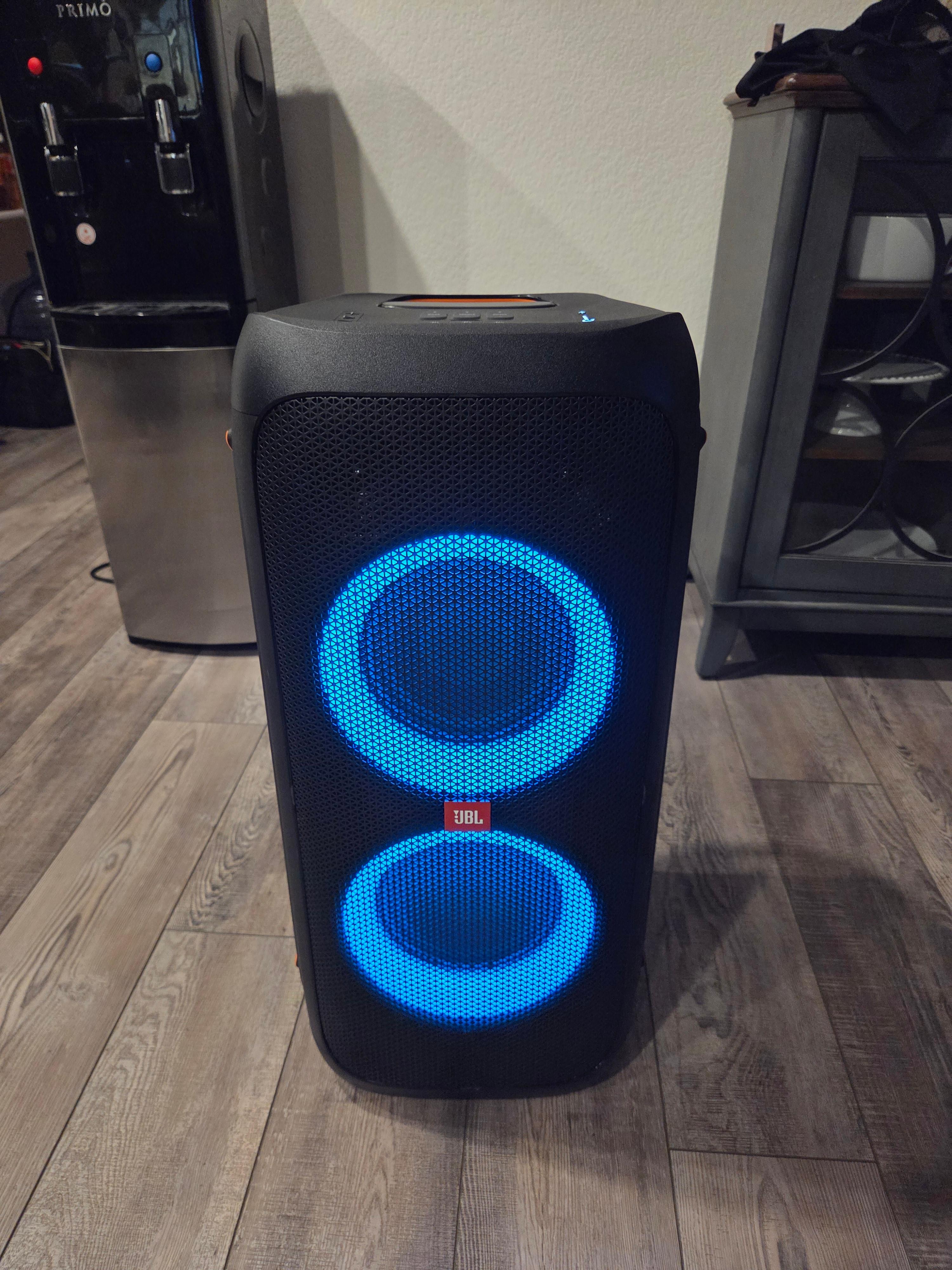 Watch MUST WATCH | JBL PartyBox 310 Portable Speaker on Amazon Live