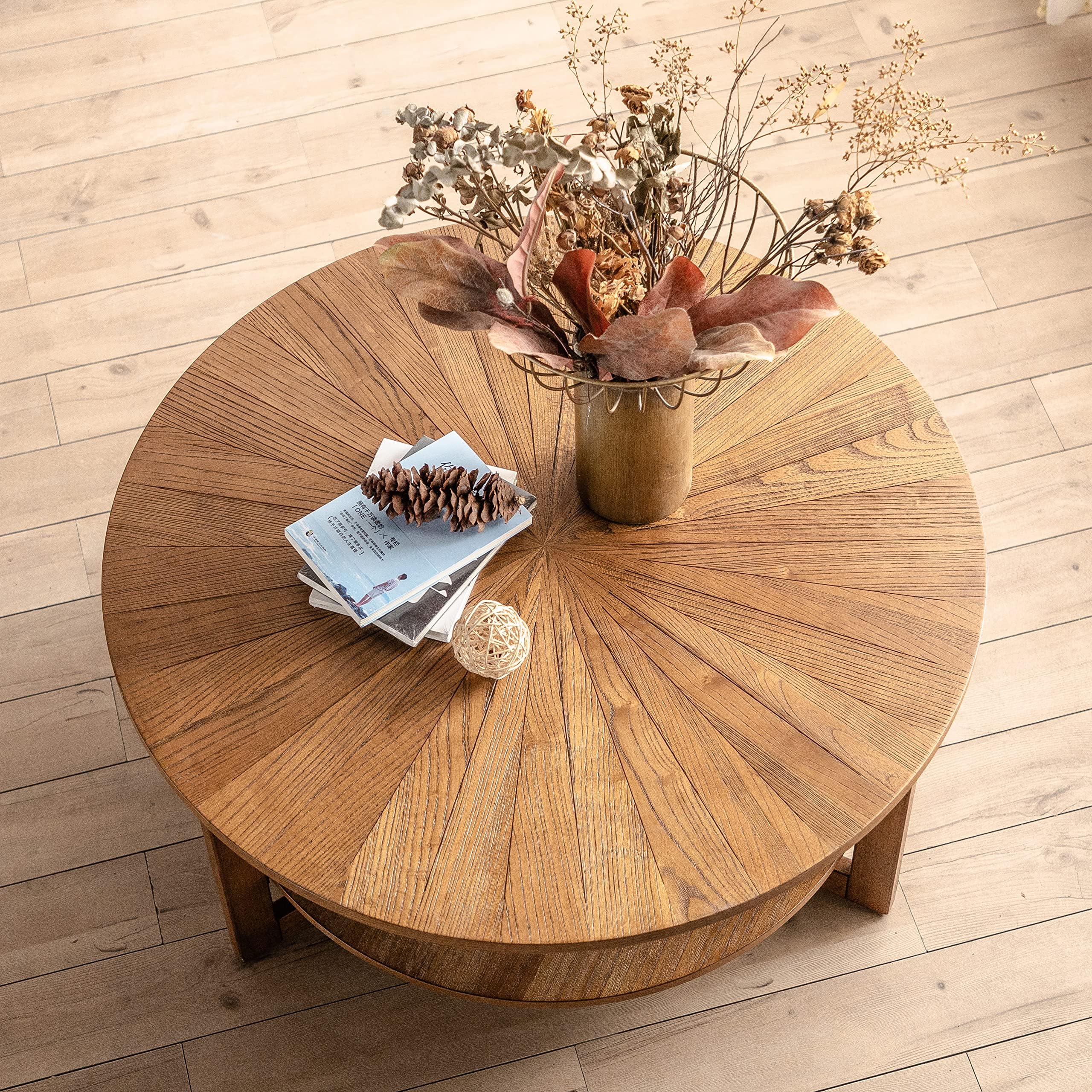 Solid Wood Round Coffee Table, Natural Wood Tea Table, Wooden Center Table in The Living Room, Chess and Card Game Table, Oak Table Legs, 35 '' x 35 '' x 18 '', Natural Tree Grain, Chestnut Color.
