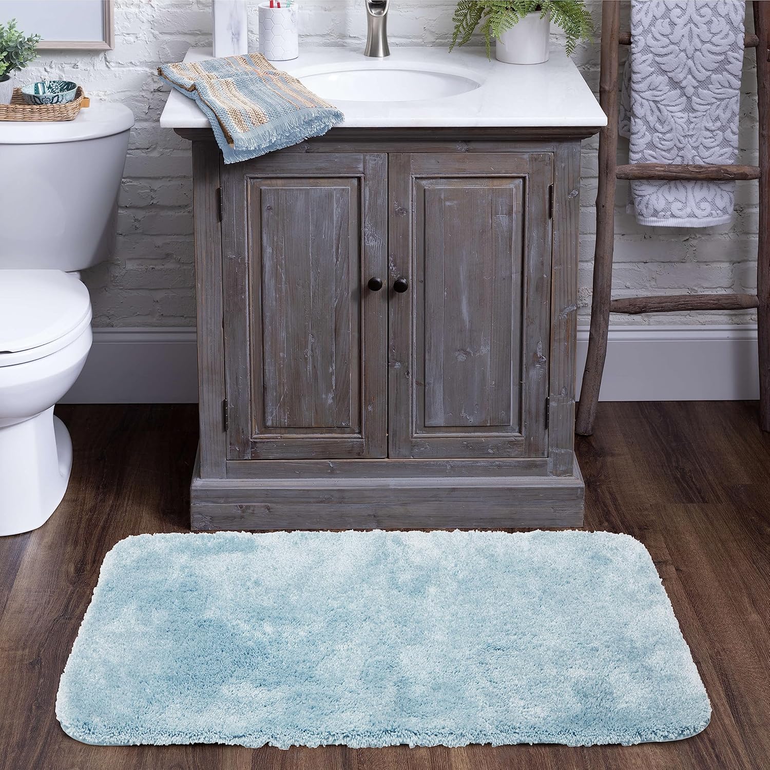 mohawk home goliath machine washable bath mat 24" x 40" diamond blue