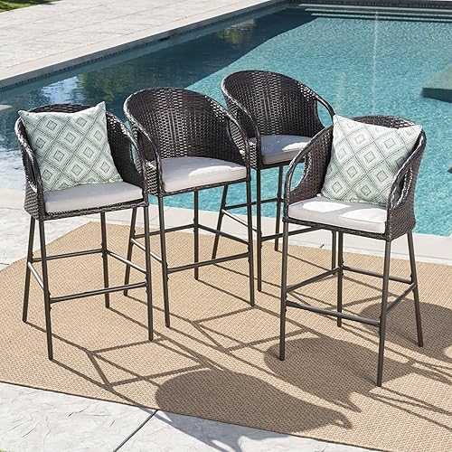 Christopher Knight Home