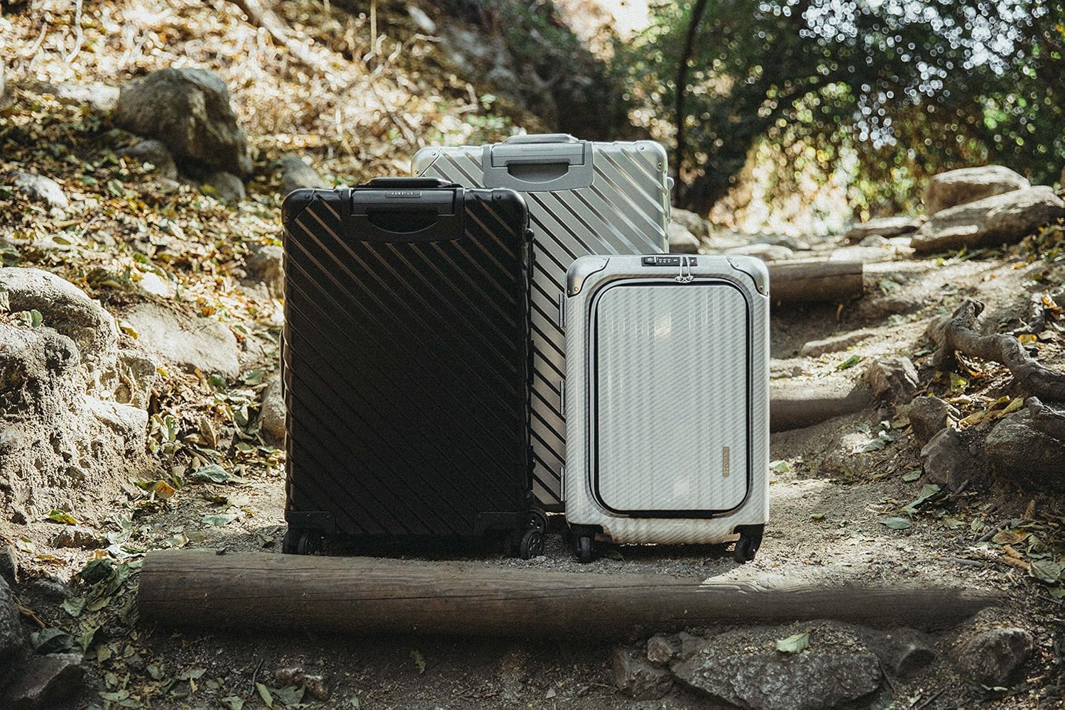 KLASIK Aluminum Carry-On Suitcase - Spinner 100% Aluminum TSA Approved (Suitcase - 24", Black)