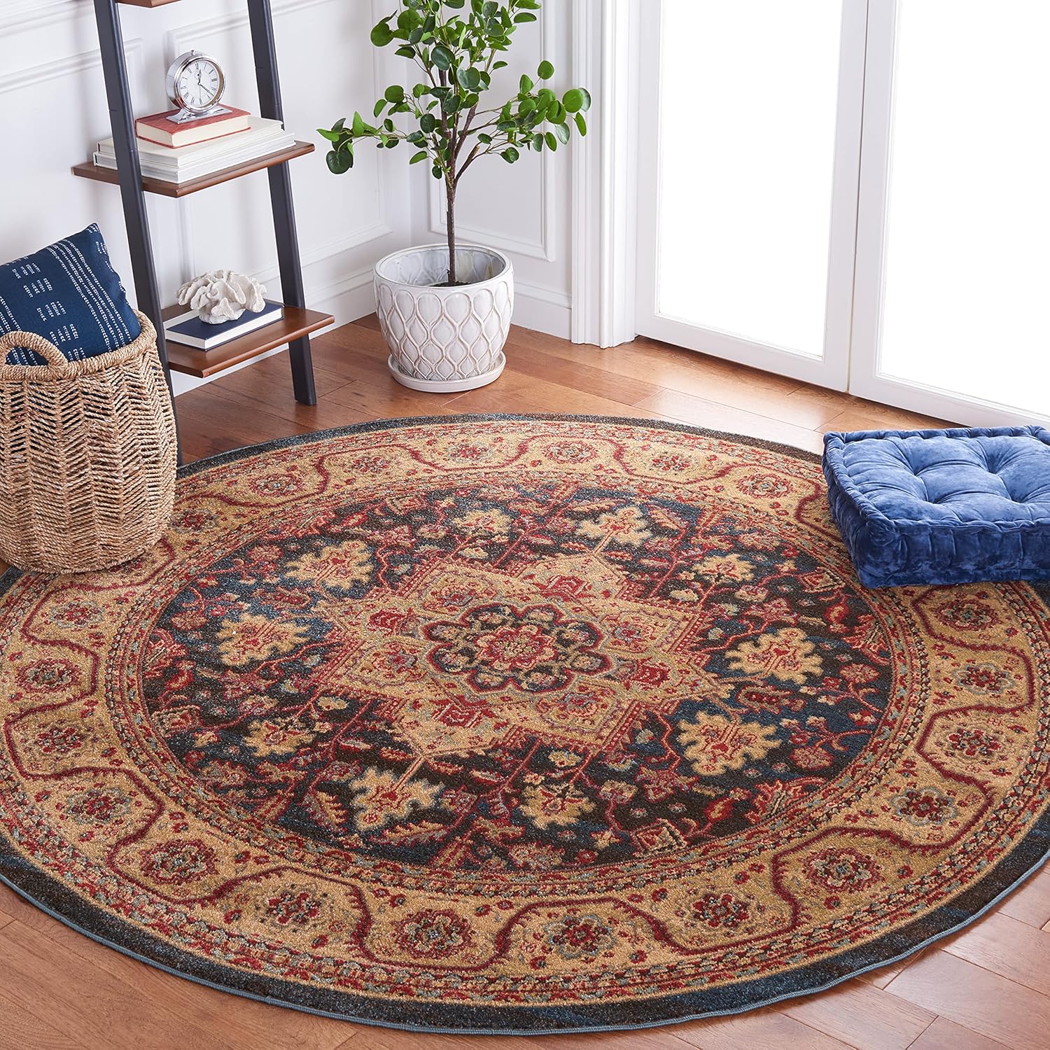 SAFAVIEH Mahal Collection Accent Rug - 3' x 5', Navy & Natural, Traditional Oriental Design, Non-Shedding & Easy Care, Ideal for High Traffic Areas in Entryway, Living Room, Bedroom (MAH656E)