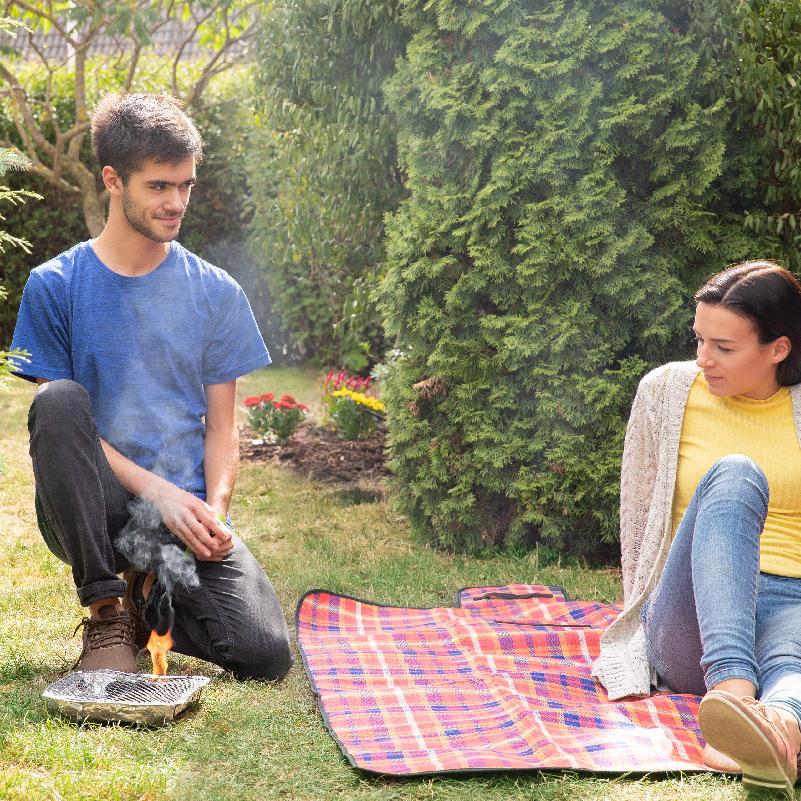 Relaxdays Griglia Monouso, Instant Barbecue, 2 Piedini, 500 g di Carbonella Inclusi, BBQ con Accensione Duratura,Argento