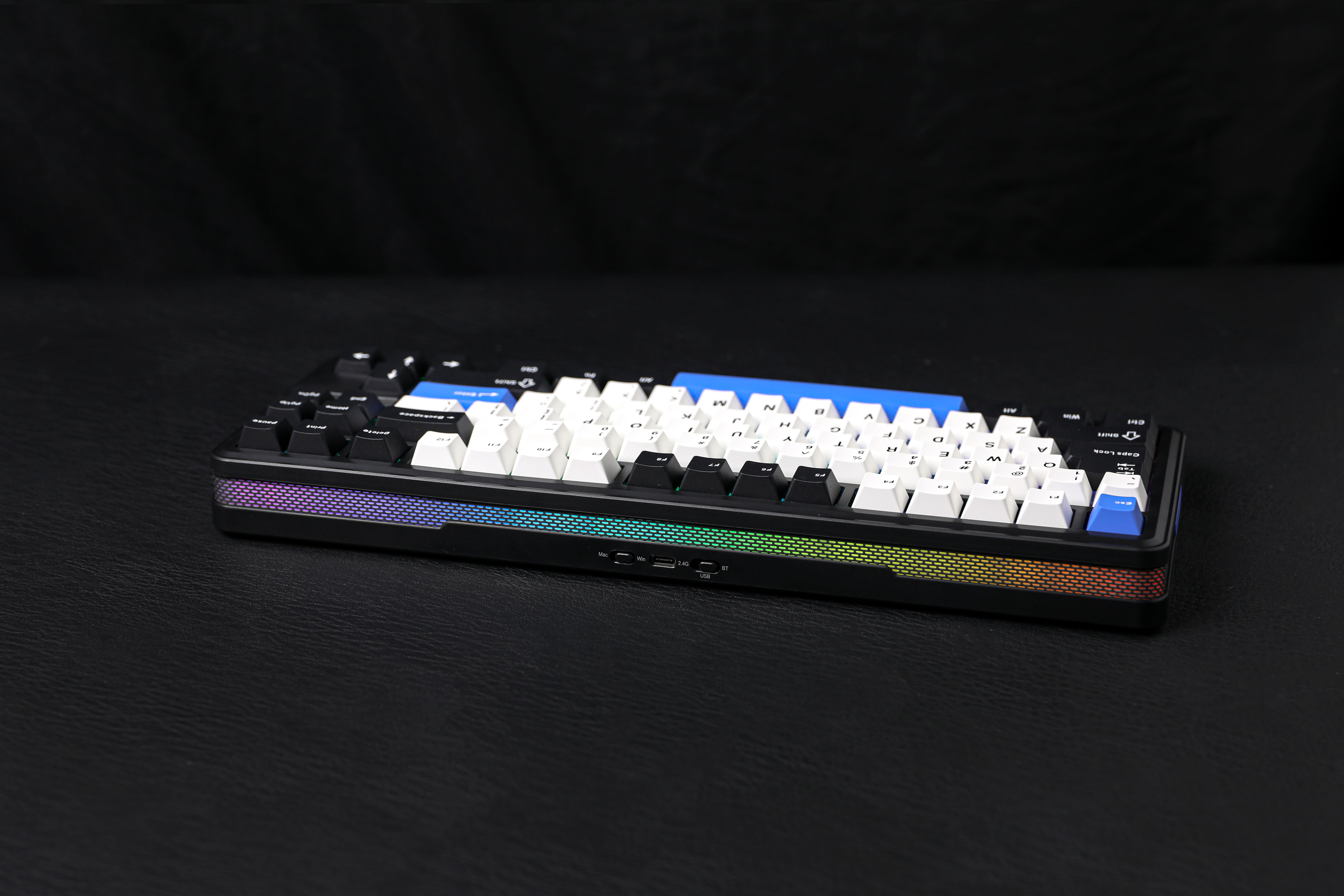 Amazon.com: EPOMAKER TH85 QMK/VIA Wireless Gaming Keyboard, BT5.0