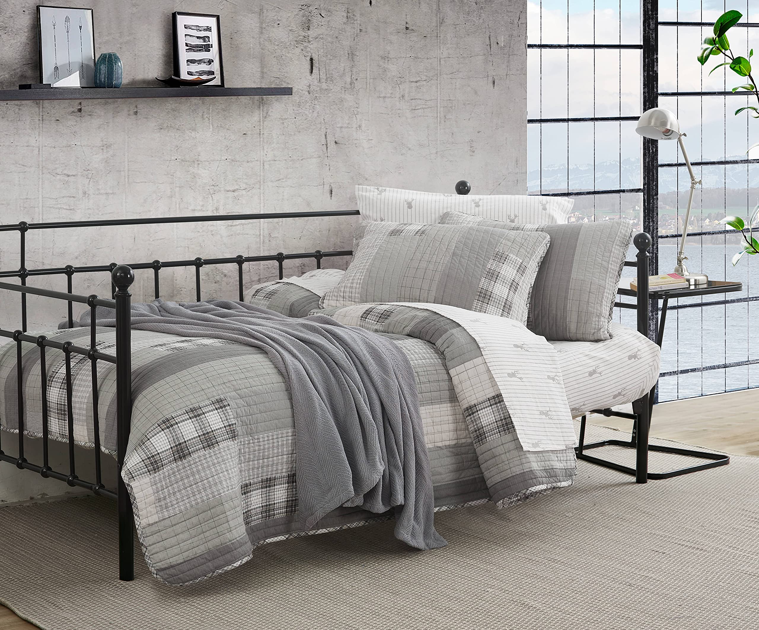 Eddie Bauer Home Fairview Collection 100 Cotton Reversible & LightWeight Quilt Bedspread