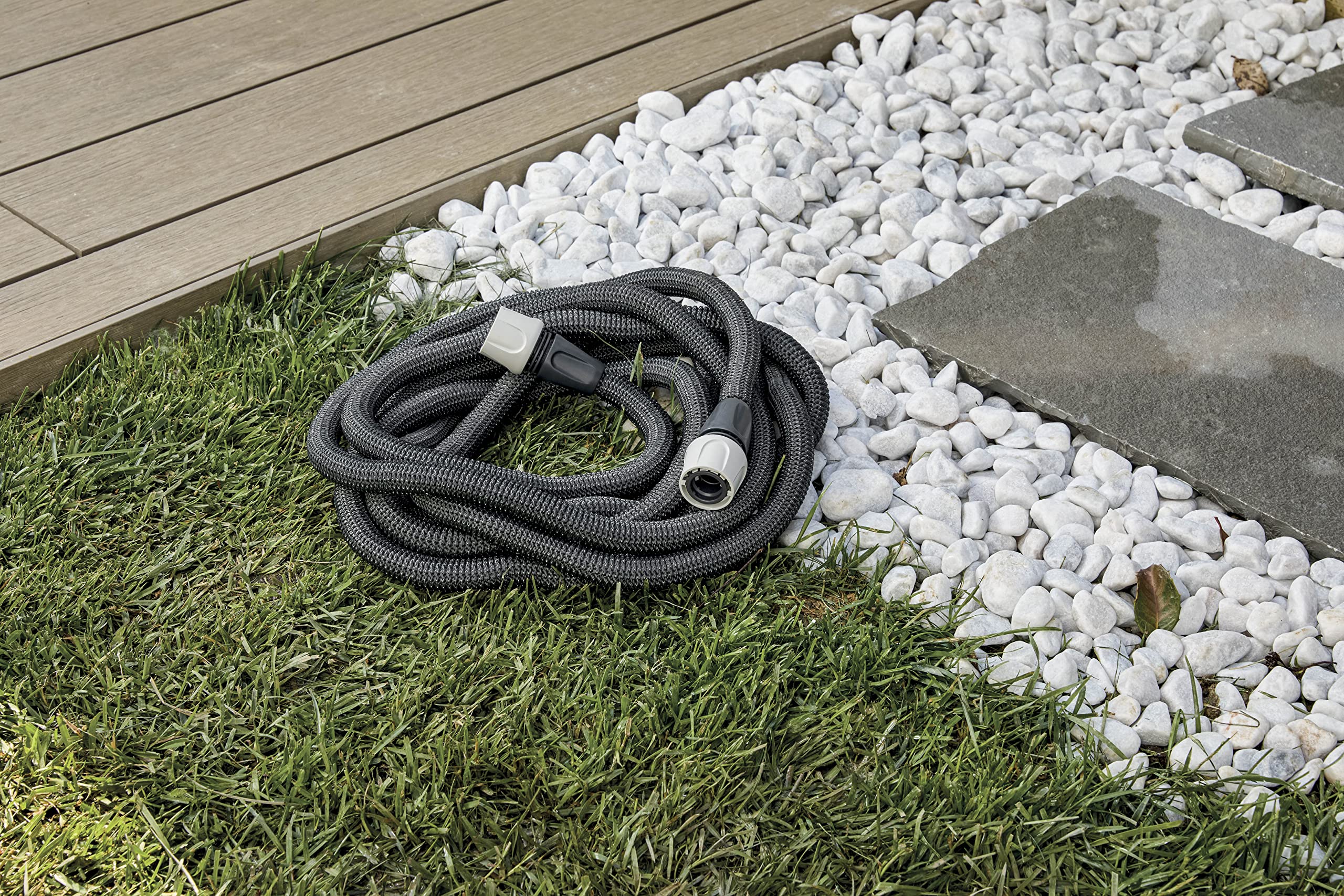 G.F. SRL, Aquapop Grey Easy 30, 30 Meter selbstverlängernder Gewebeschlauch, Made IN Italy, mit Mini-Gartenspritze und Anschlüsse zur Bewässerung von Gärten, dunkelgrau