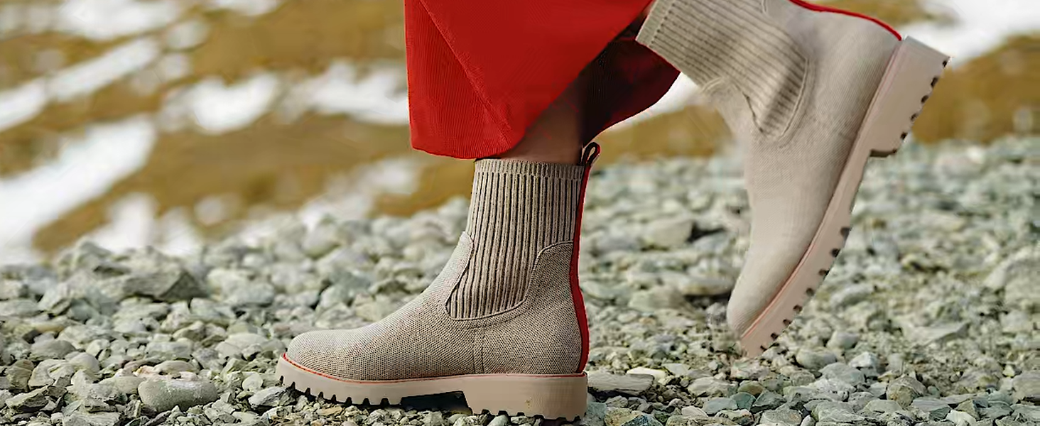 VIVAIA Flora サイドゴアブーツ ベージュ Amazon.com | VIVAIA Flora Women's Wool Ankle Boots, Round